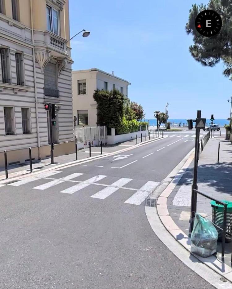 1 Minute De La Promenade Des