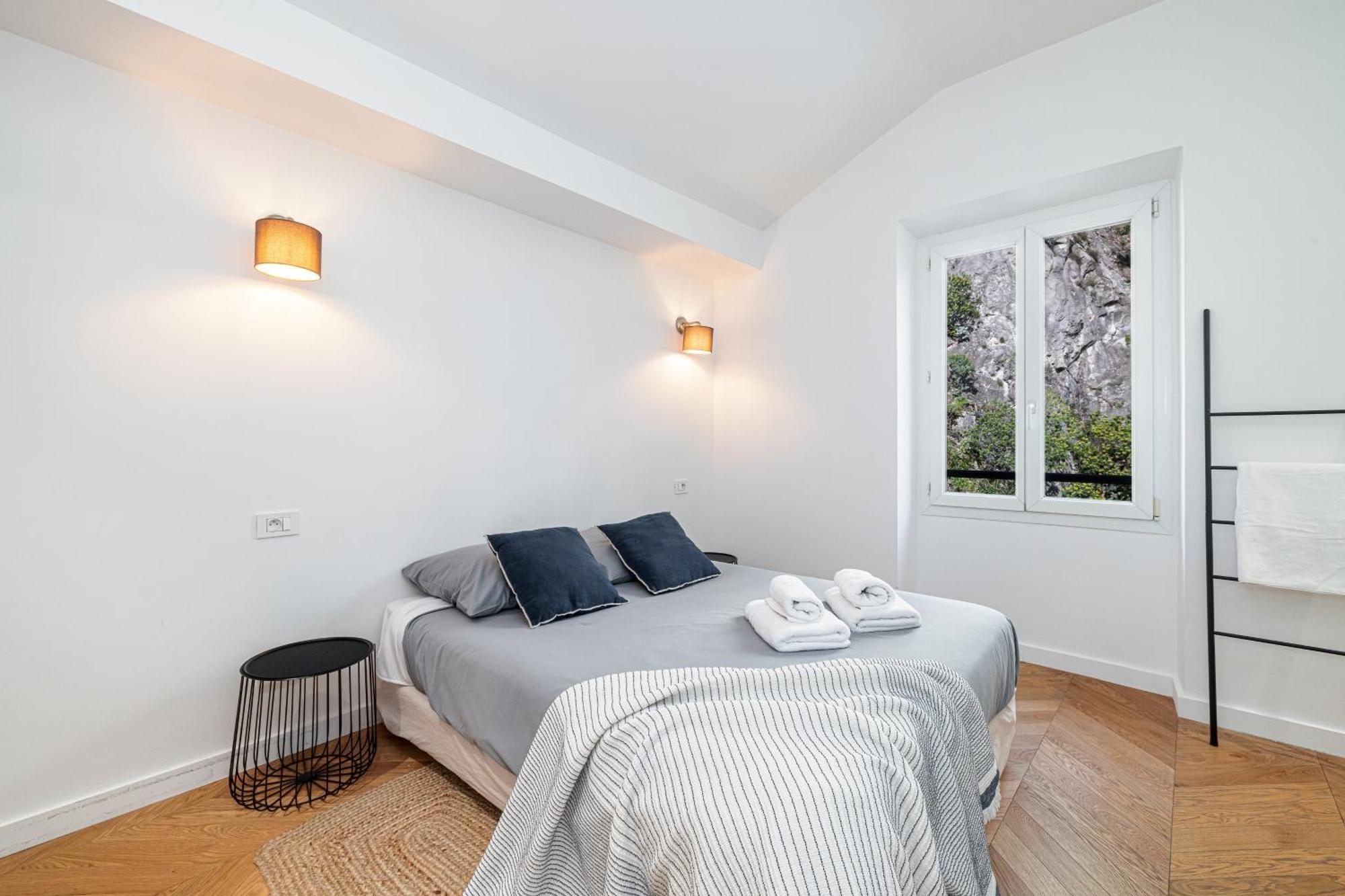 Feel - Vista Di Portu * Nice