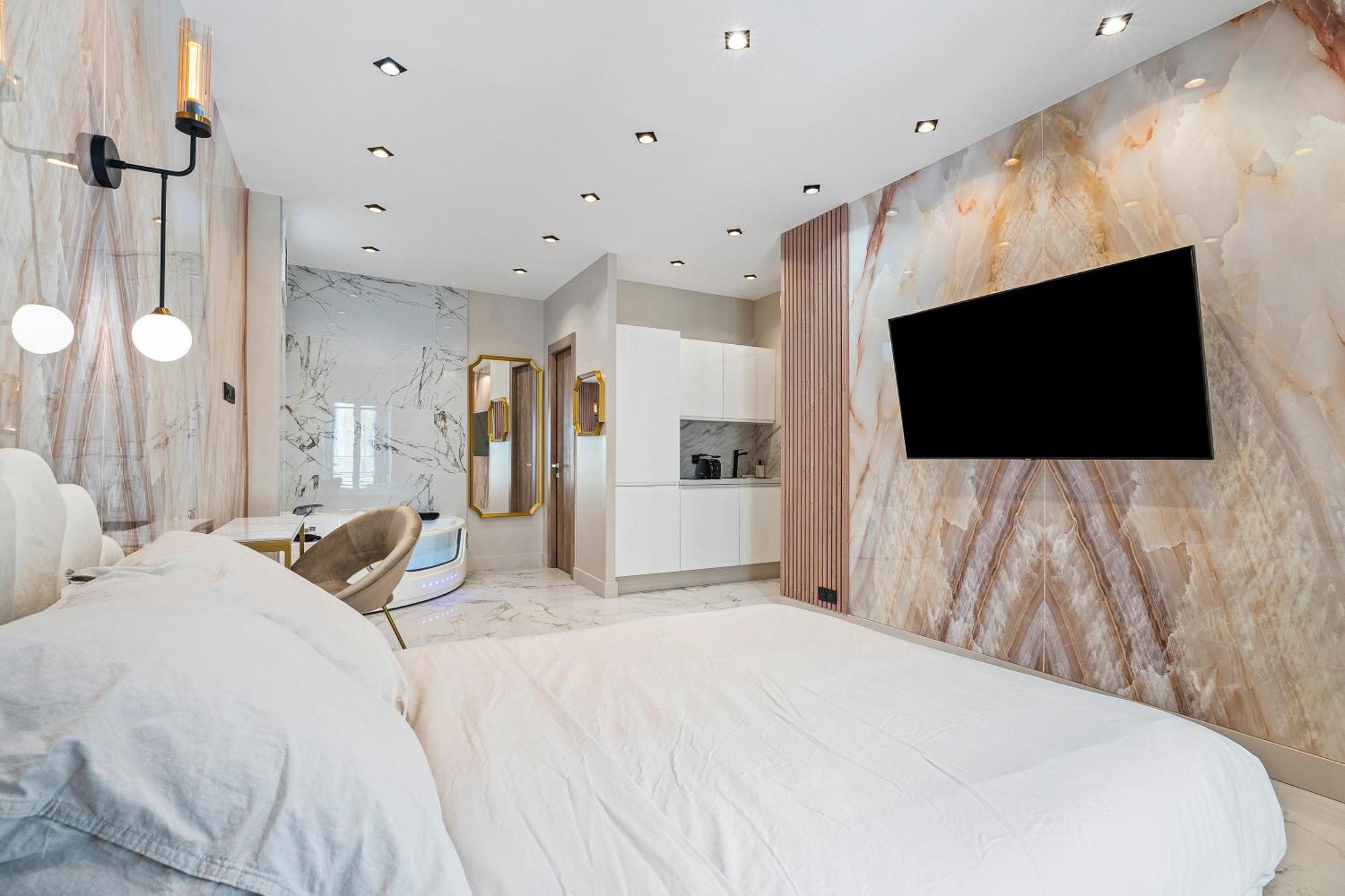 Apartment Renting - 8france - Luxury & Comfort Jacuzzi Massena
