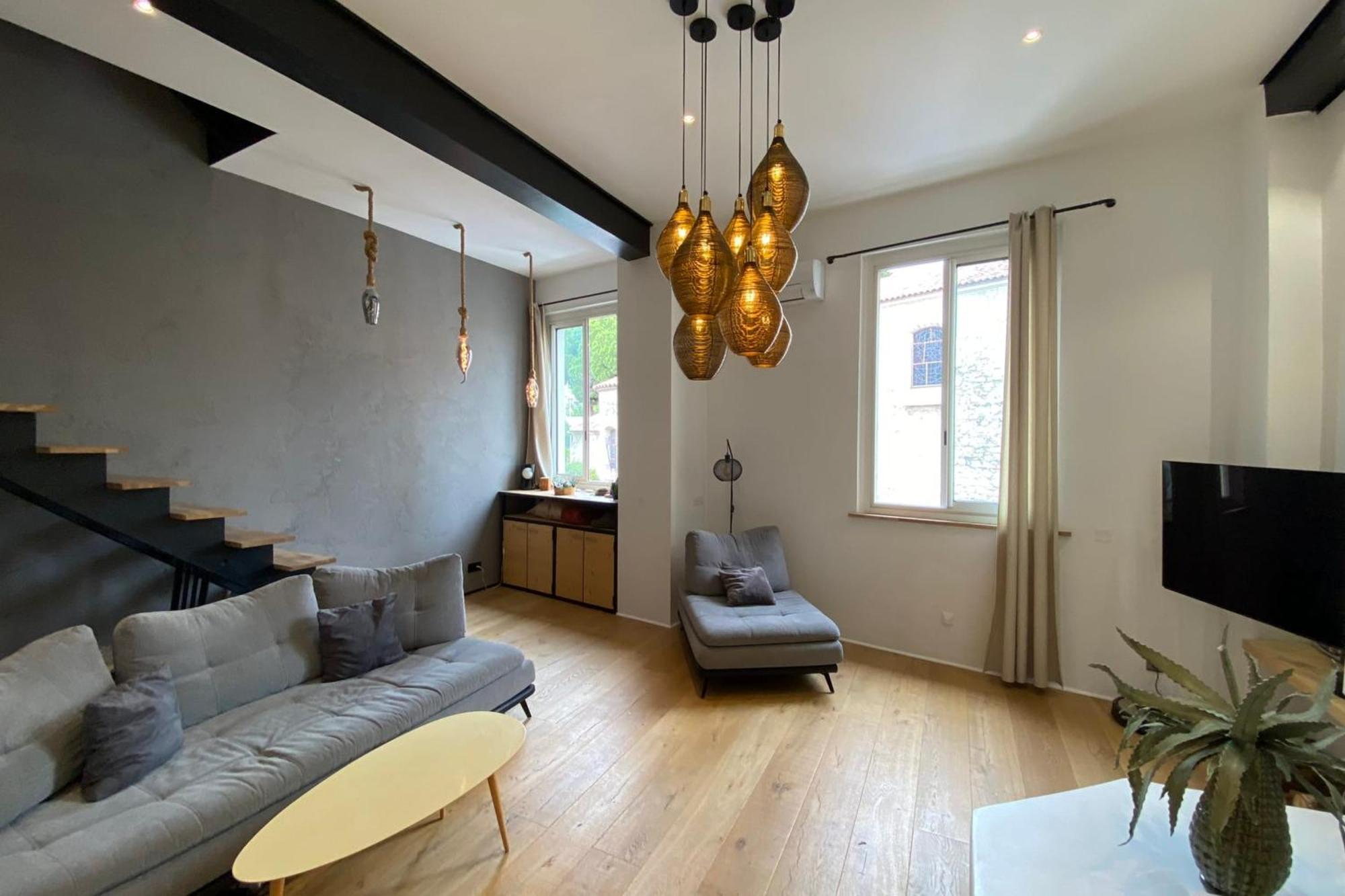 06bx Loft Pessicart *