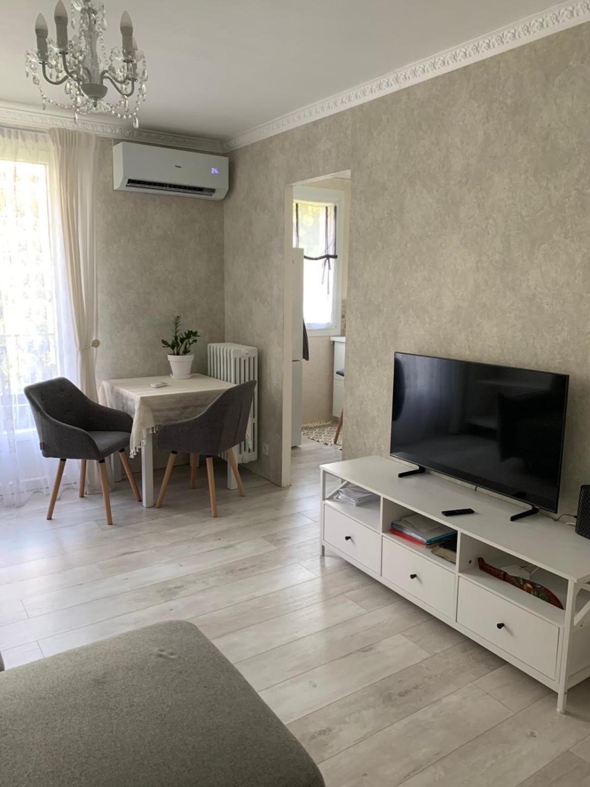 Apartment Anahit Nice