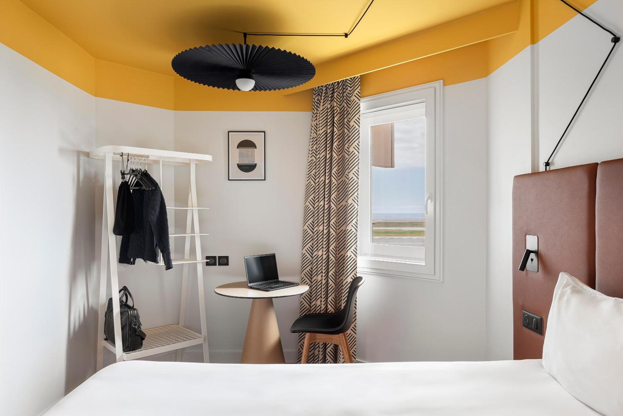 Ibis Aeroport Promenade Des