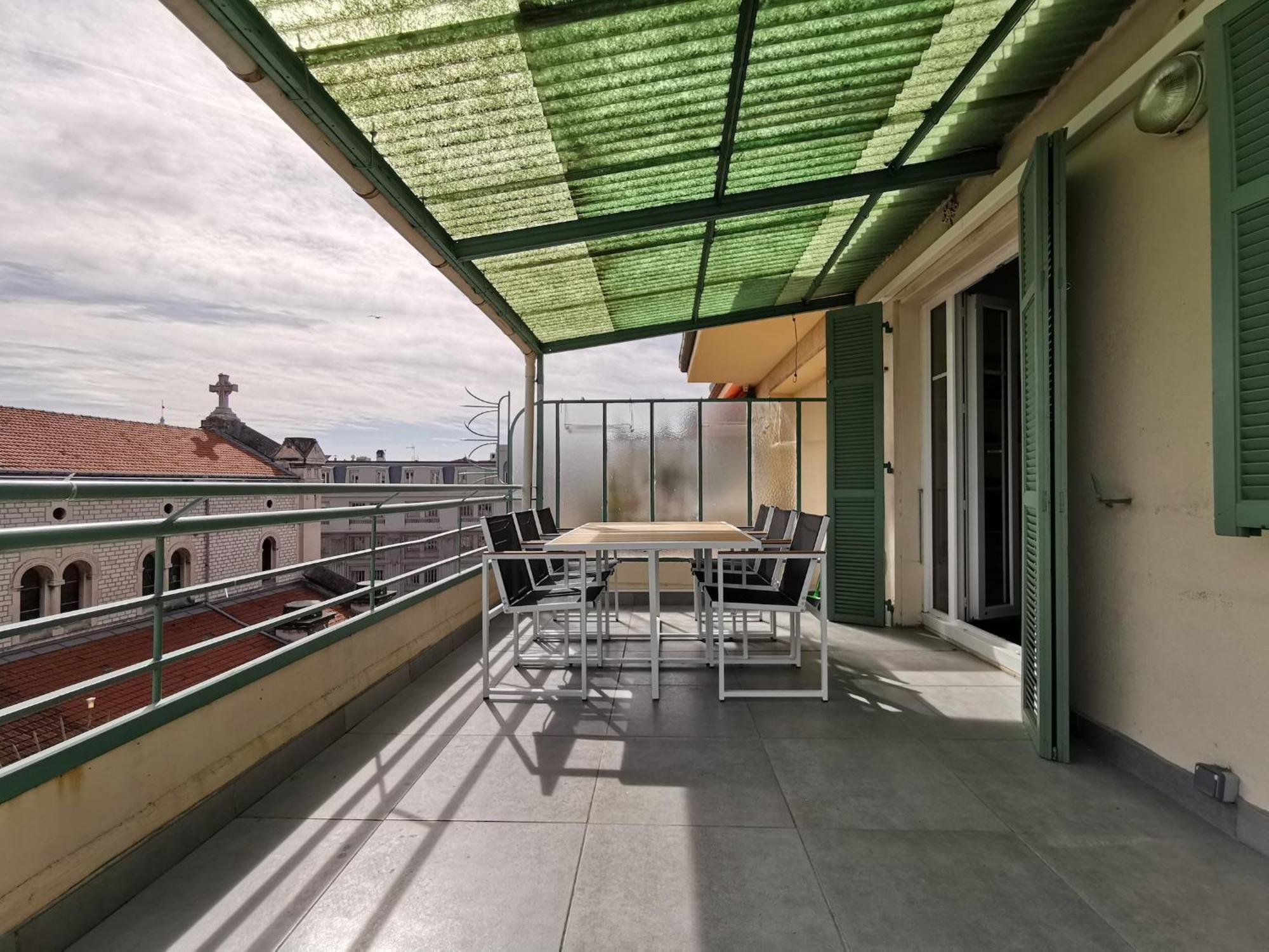 Le Saint Pierre * Nice