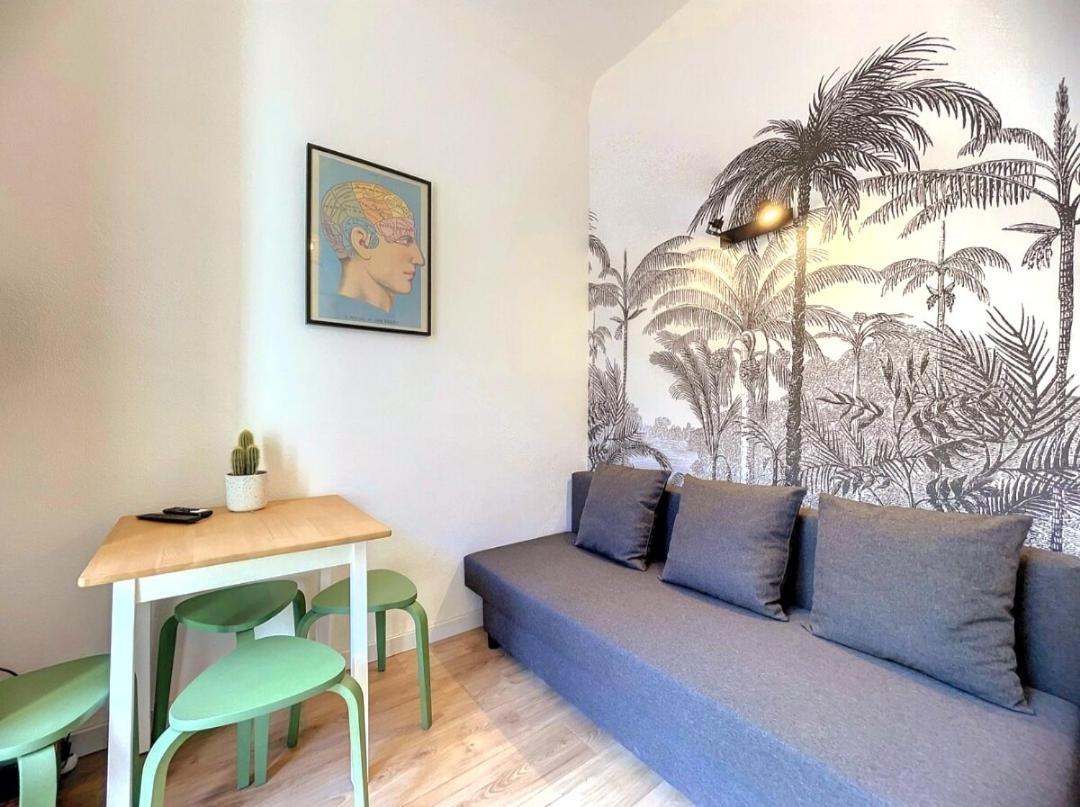 New Charming 1br Hyper Centre With Balcony And Ac Apartamento