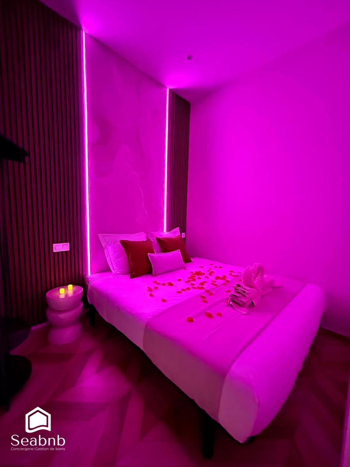 Luxurious - Seaside - Bath - Wifi - Ac Apartment Nice