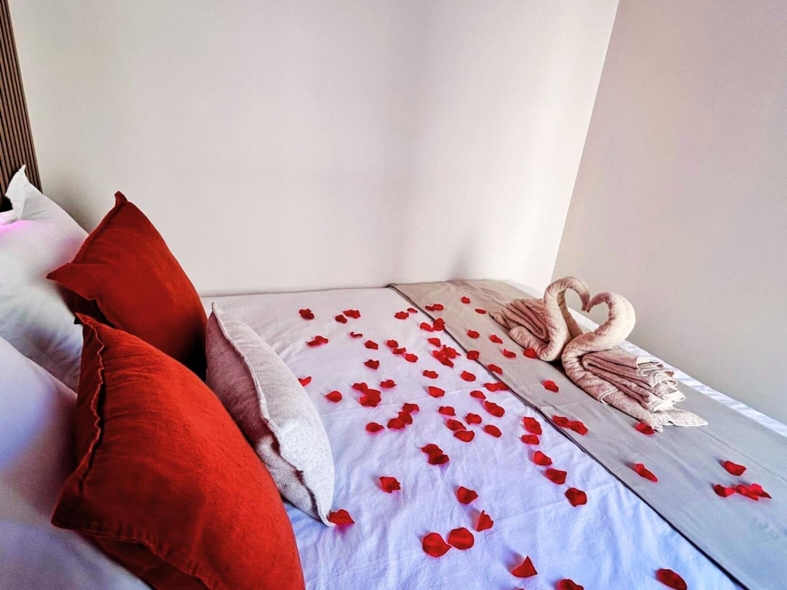 Apartment Luxurious - Seaside - Bath - Wifi - Ac Nice