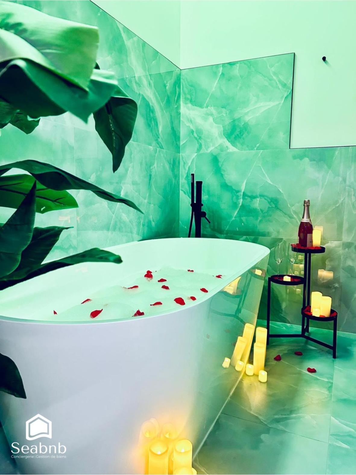 Luxurious - Seaside - Bath - Wifi - Ac *