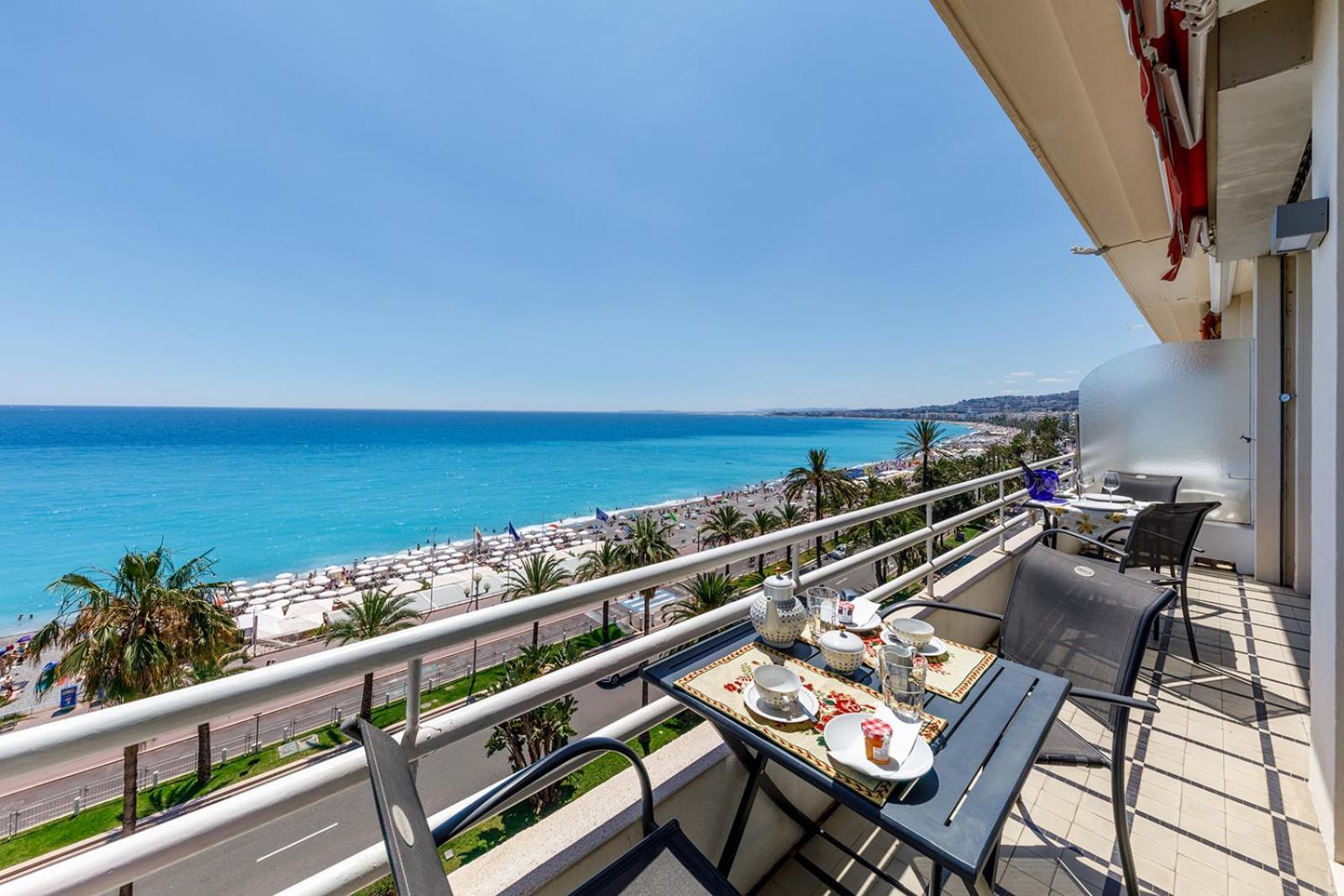 Apartment Wonderful On Sea Nice