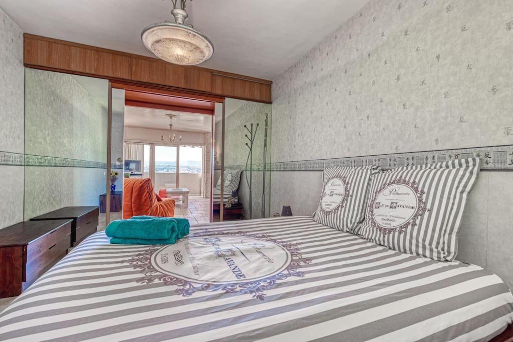 Apartment 2 Pieces Balcon Vue Imprenable Mer---ville---montagne Nice