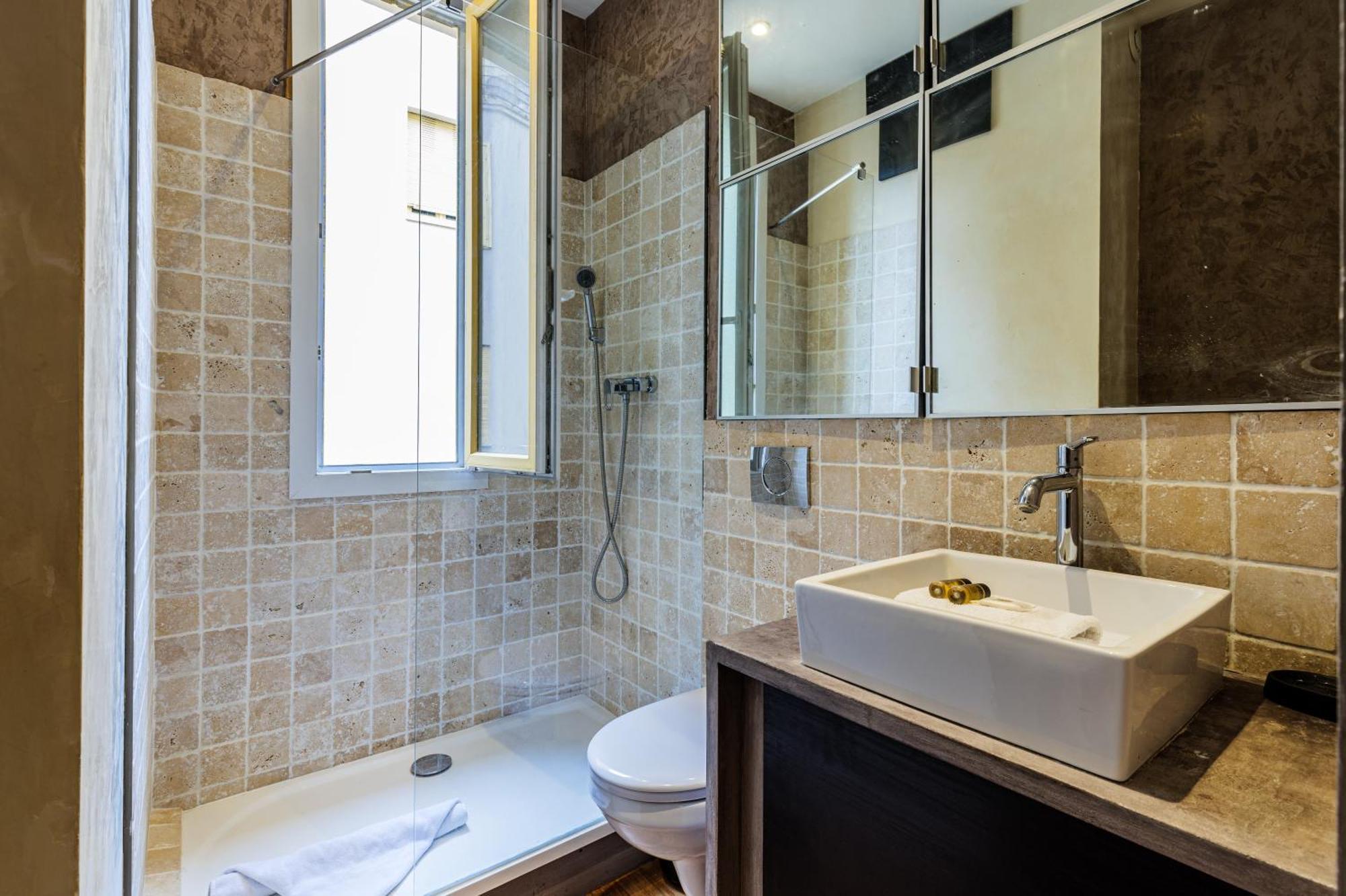 Beau Studio Centre Apartment