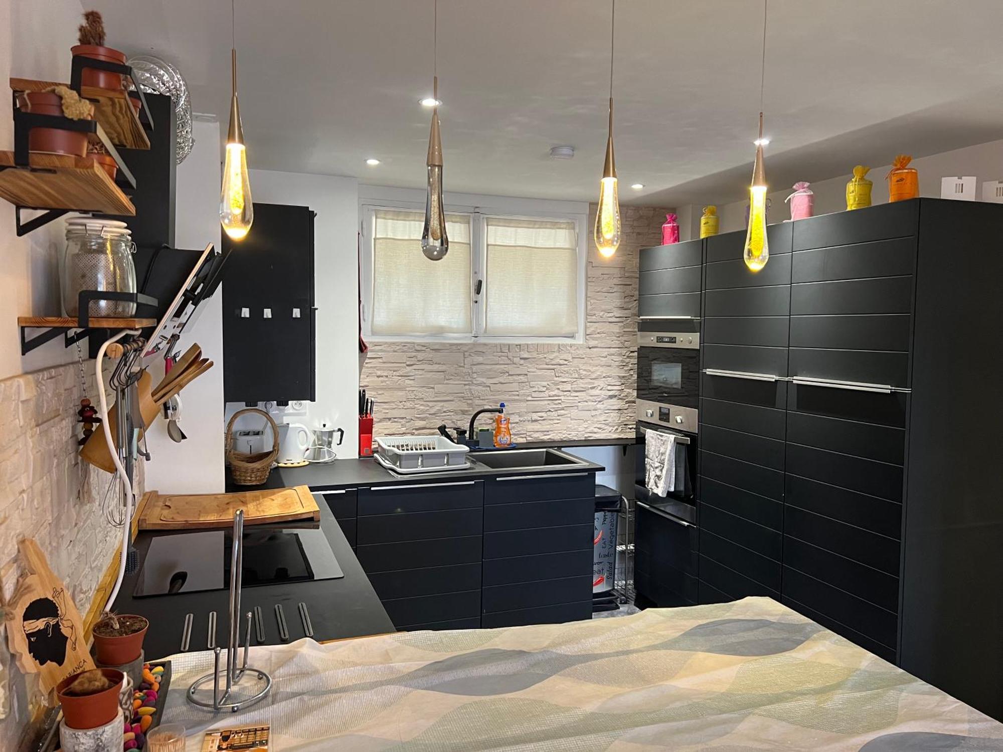 Marguerite Apartment