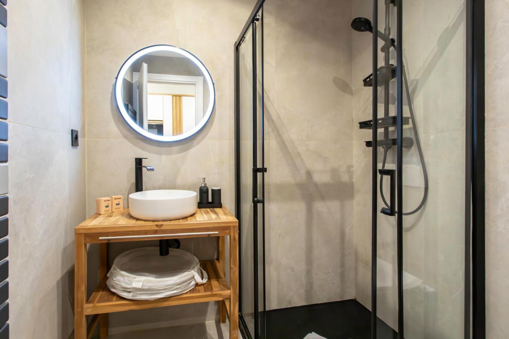 Apartment #51staywiz Us -1bdr Massena,central 5 Min To The Ac