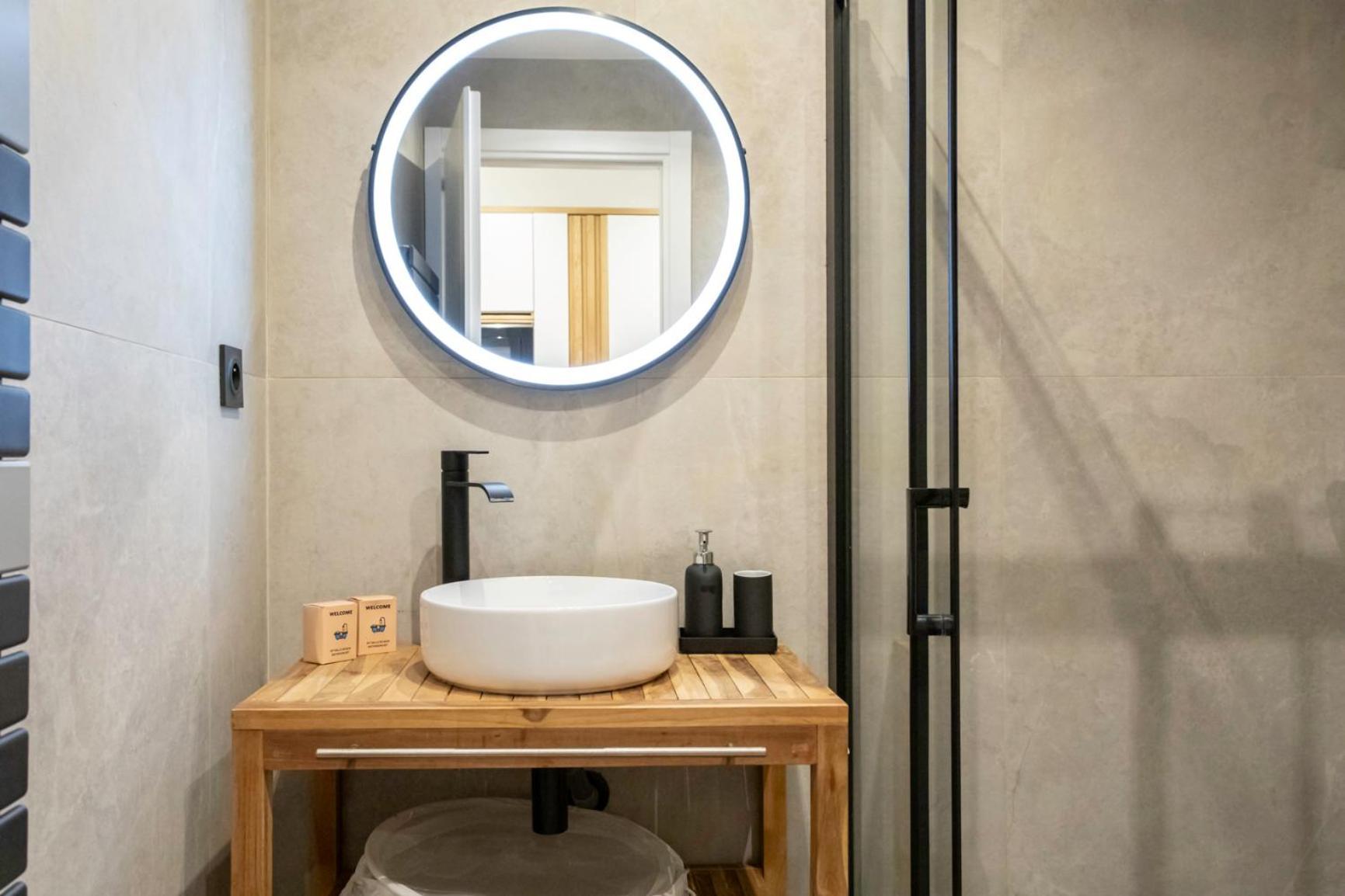 #51staywiz Us -1bdr Massena,central 5 Min To The Ac Nice