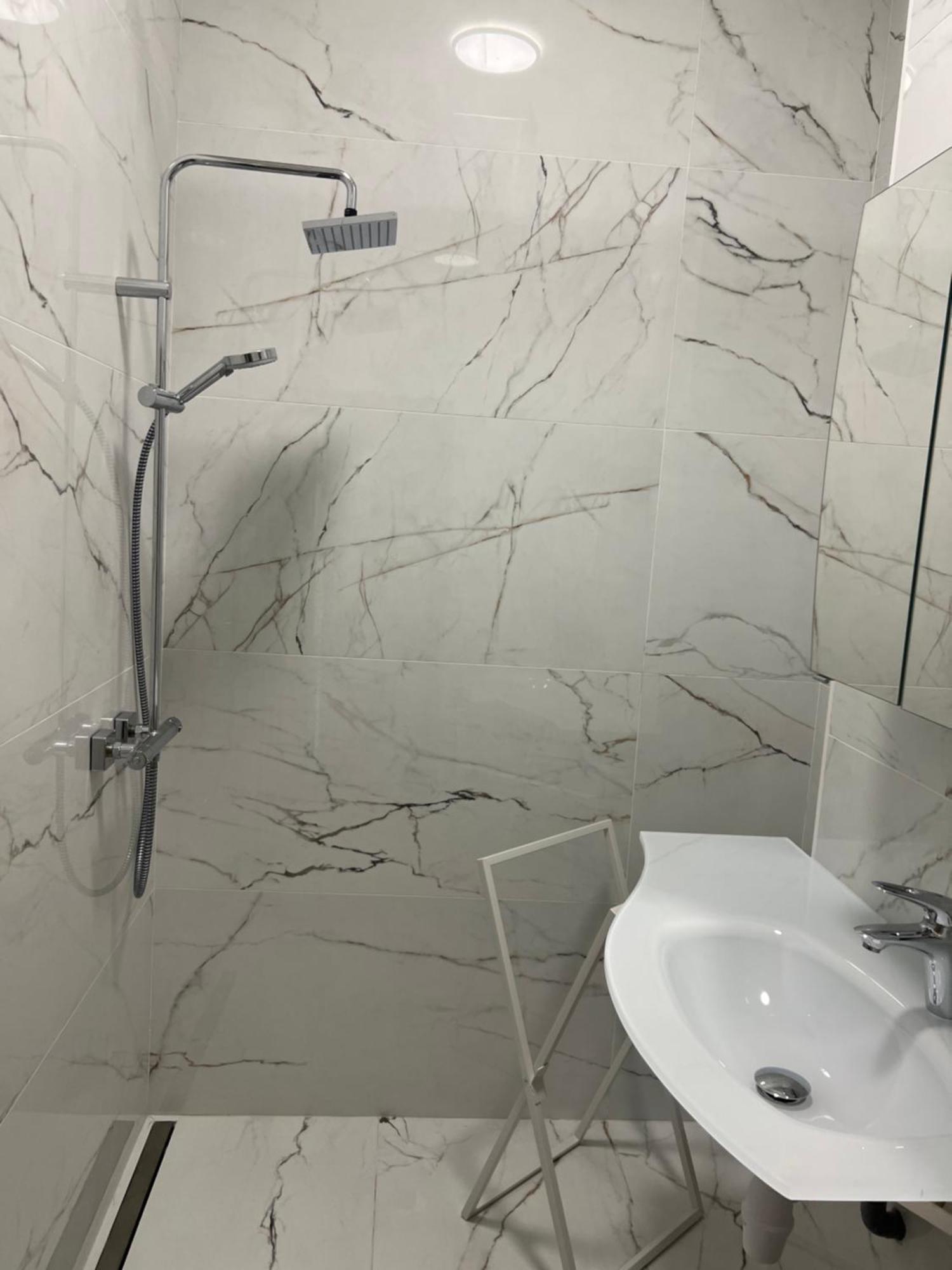 Apartment Long Nearby Mariottes H Town Nice