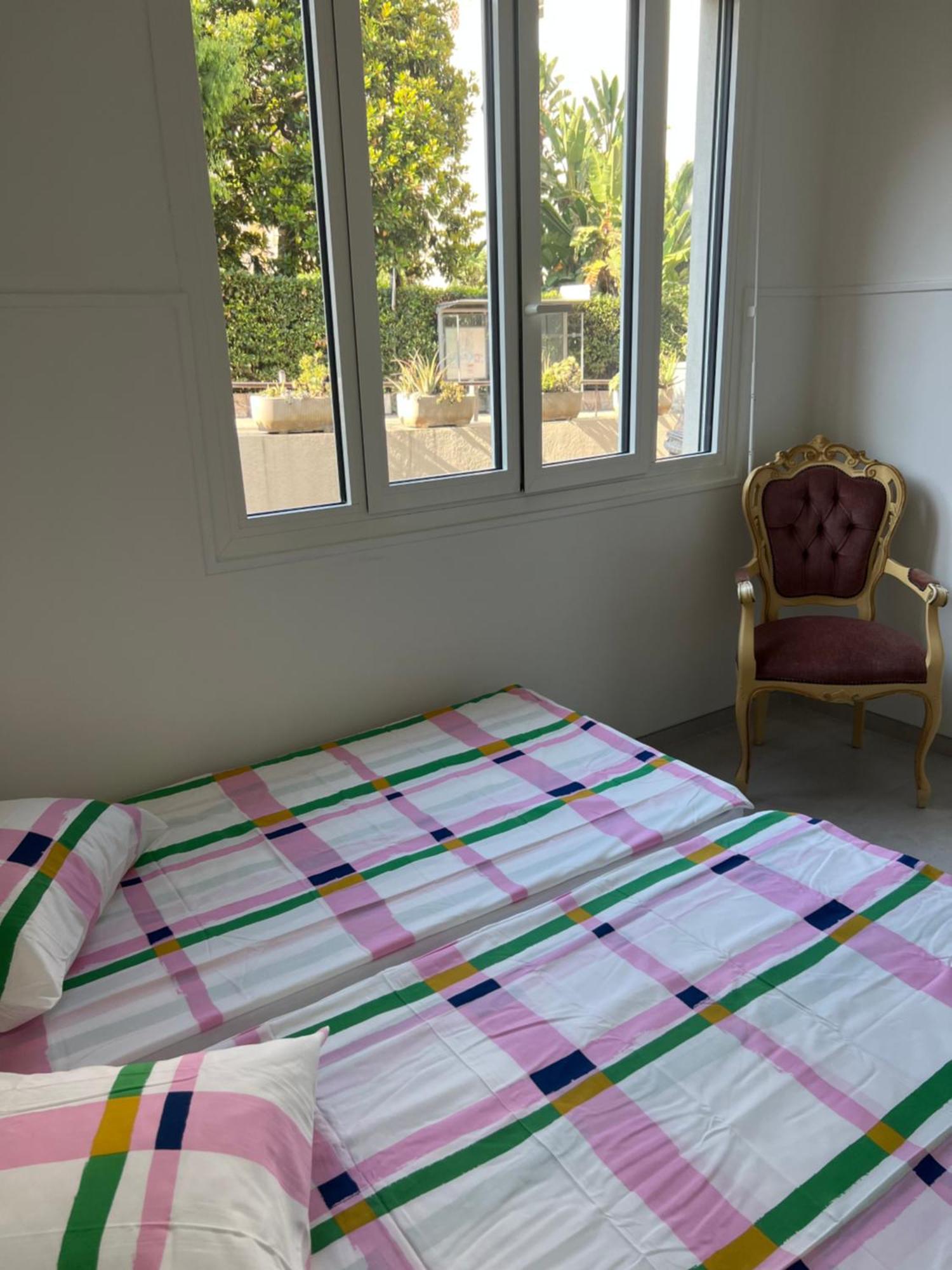 Long Nearby Mariottes H Town