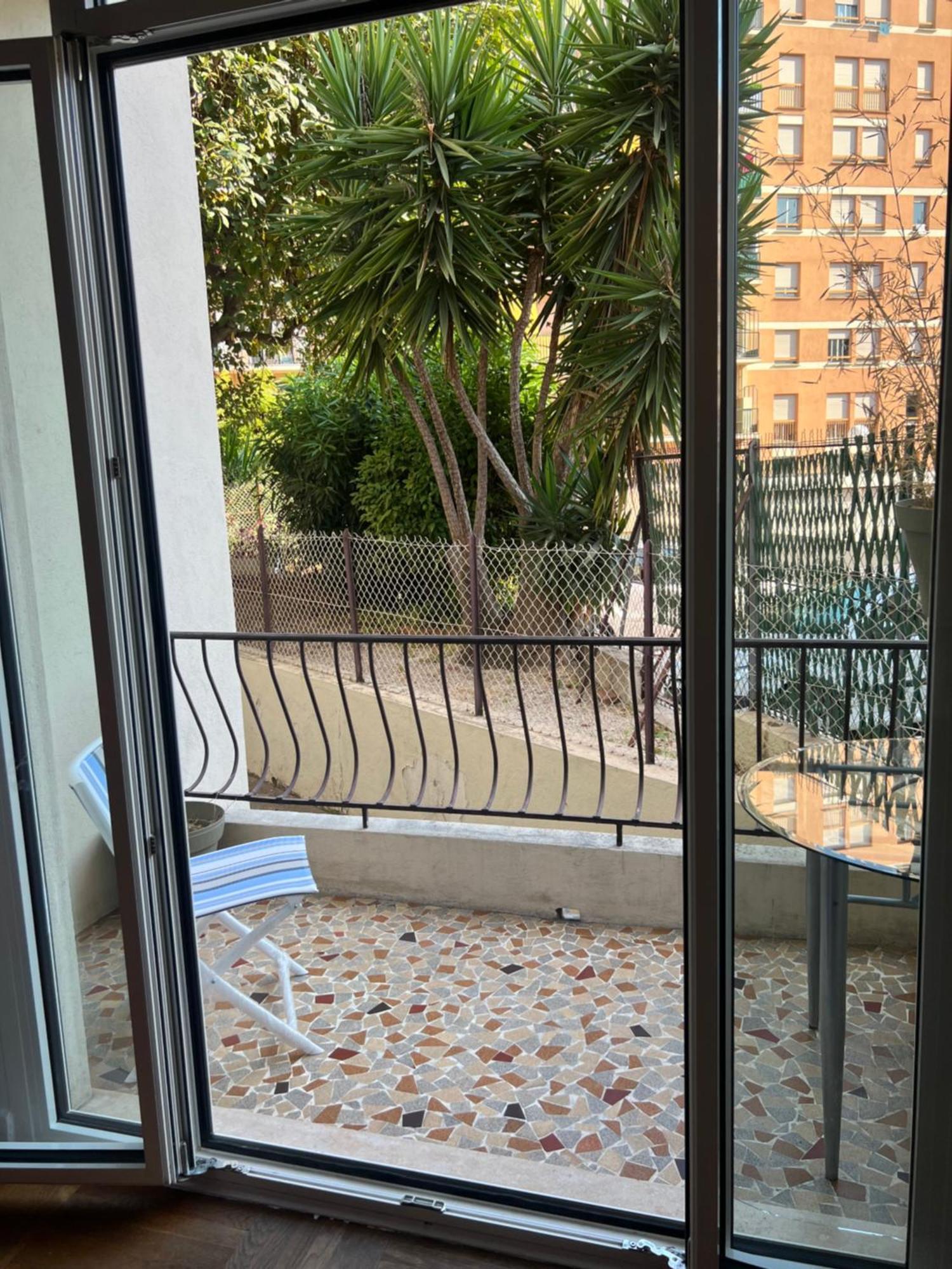 Long Nearby Mariottes H Town Apartment