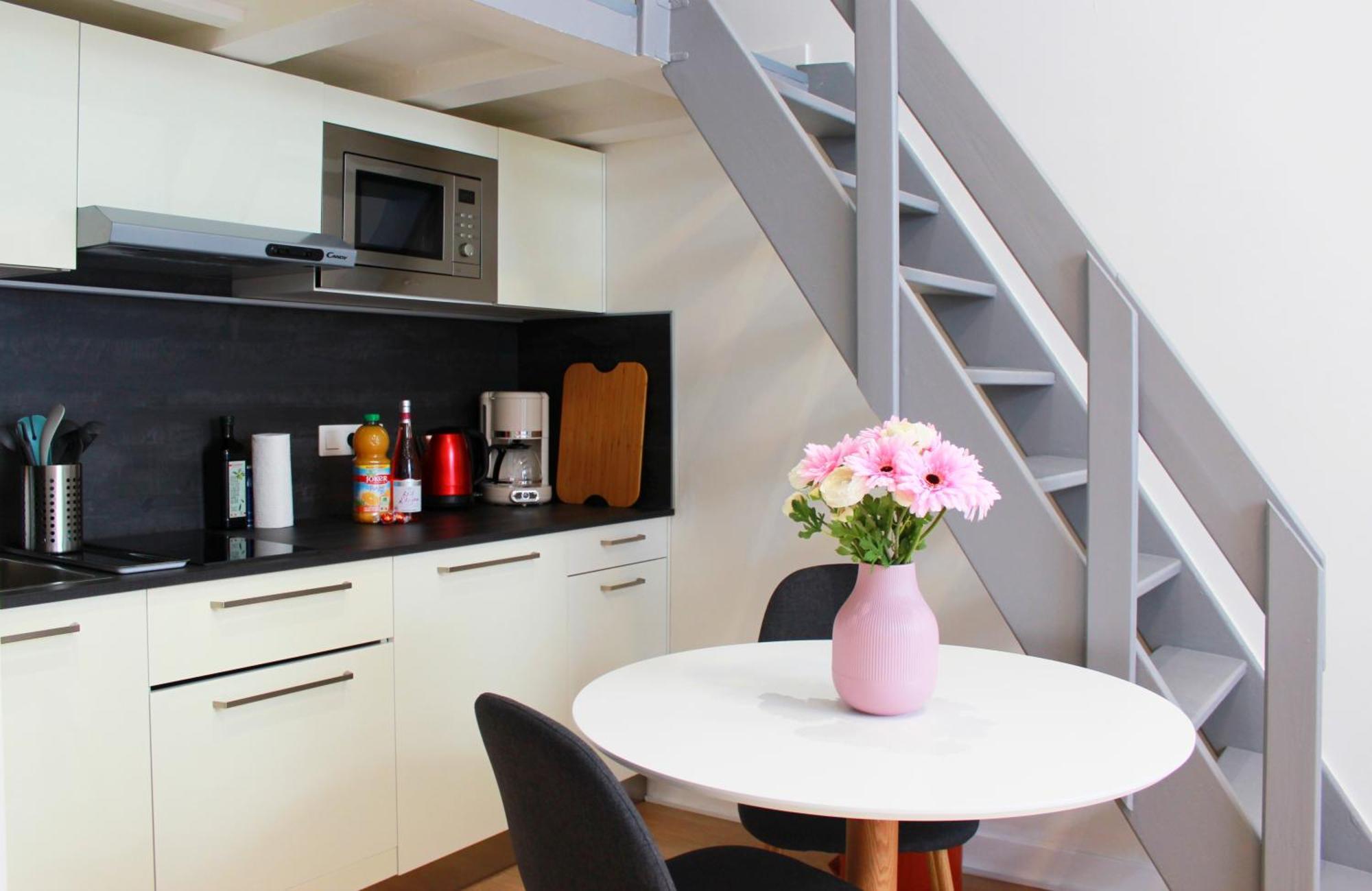 Apartment Lofty - Massena Sq - 5 Min Walk *