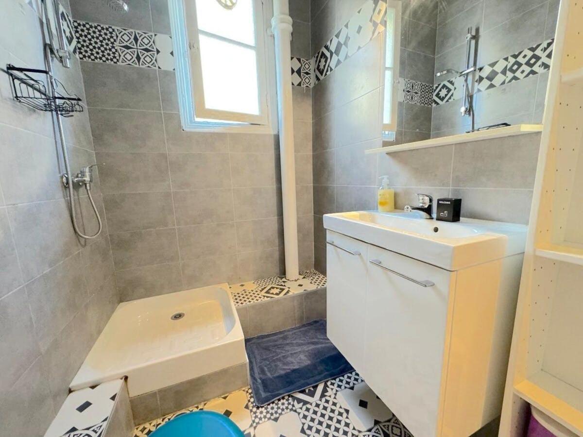 600m Port, Tramway, Clim, Wifi Nice