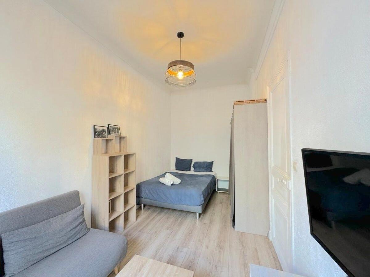 600m Port, Tramway, Clim, Wifi