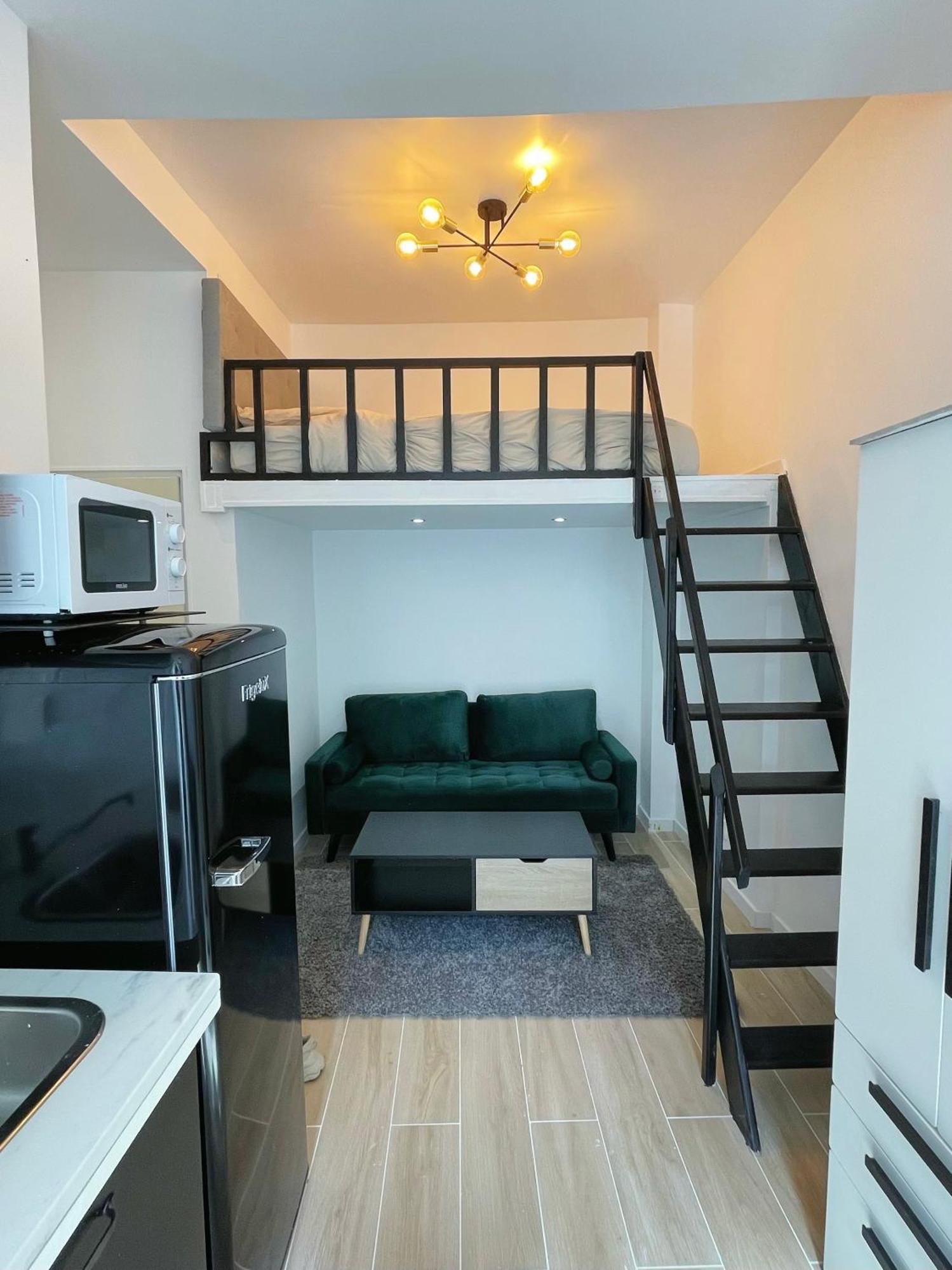 Apartment Charming In Center