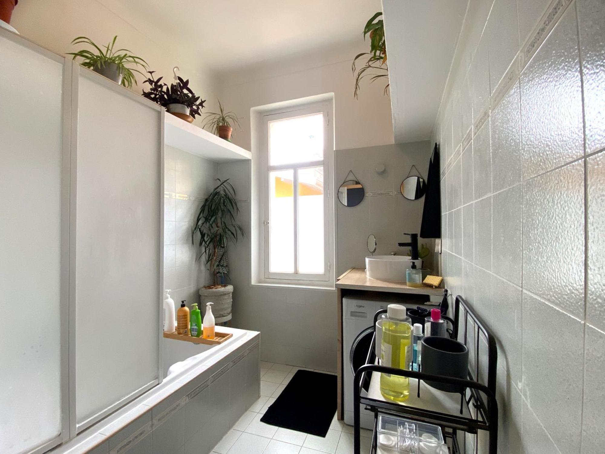 Homestay Quartier Chic L L Gare L Tramway Nice
