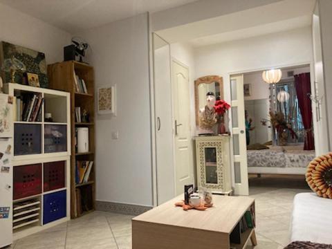 Apartment Un Jardin En