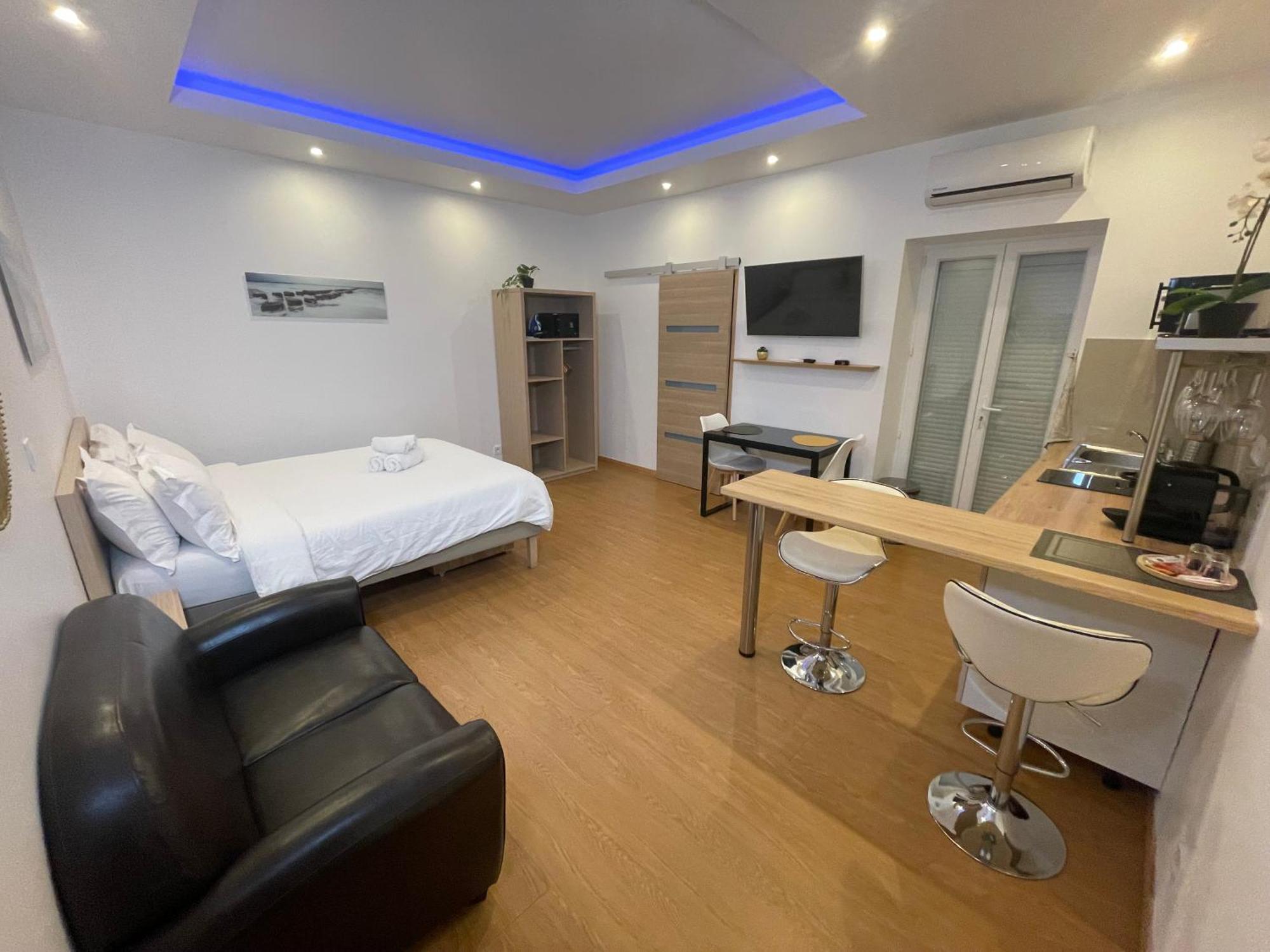 Akantha Aparthotel
