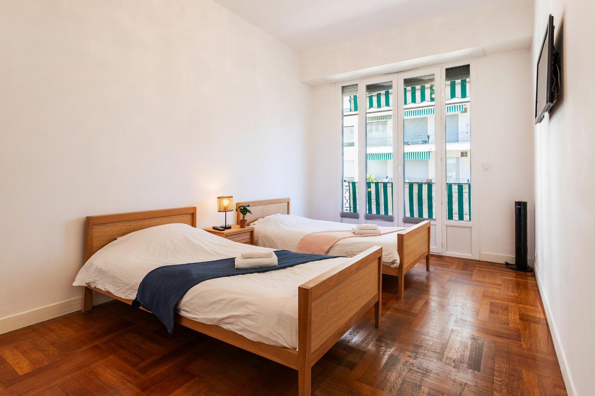 Metropole Ap4113 Nice, By Riviera Homes Apartment