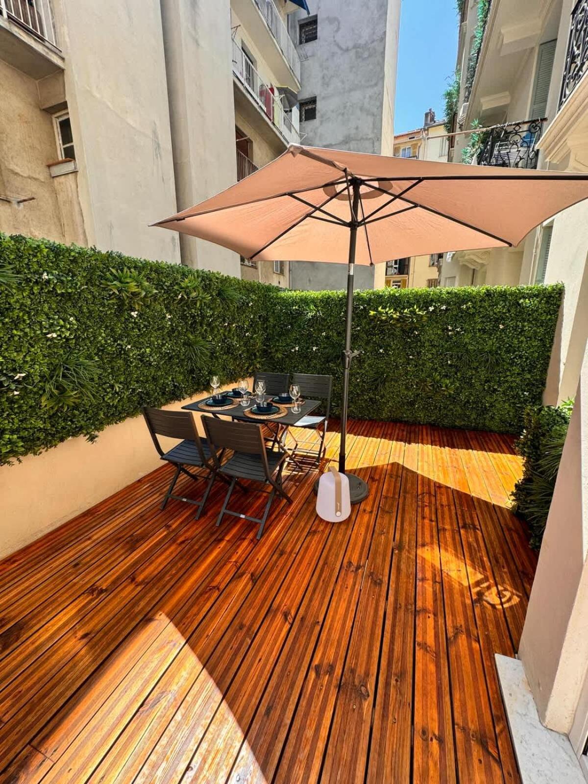 Luxury With Private Terrace In Holiday home