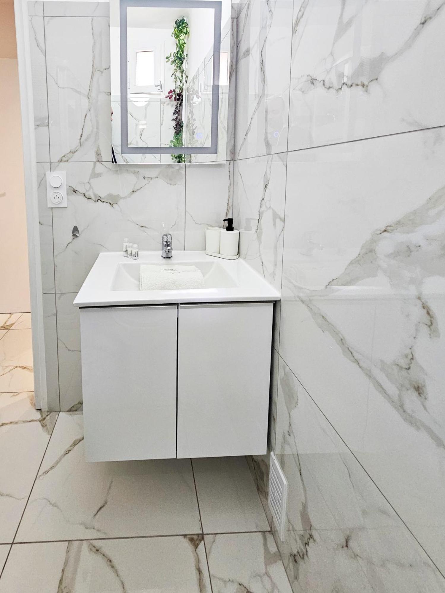 Apartment New Big Flat 8 Pers Ac Wifi Nice