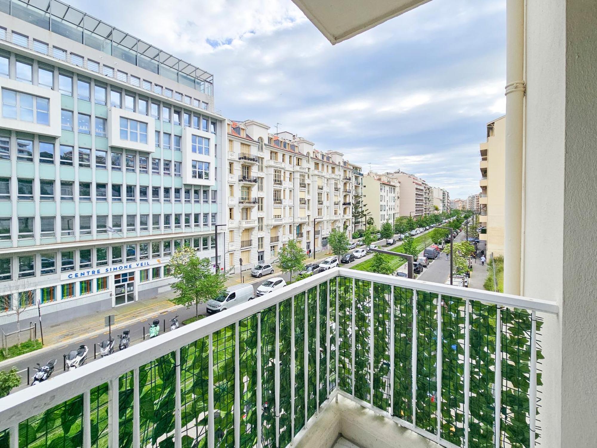 Apartment New Big Flat 8 Pers Ac Wifi Nice