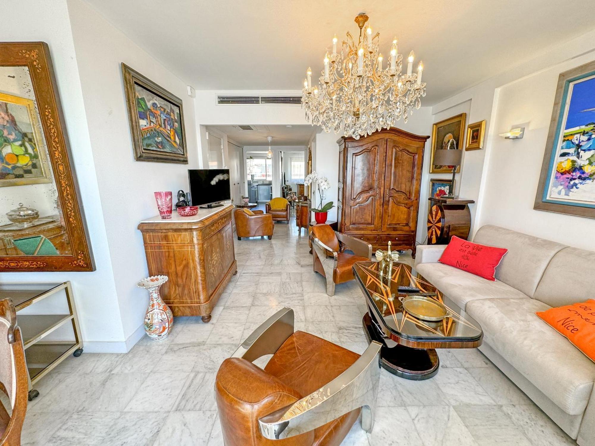 Breathtaking Rooftop Experience On Promenade Apartment *
