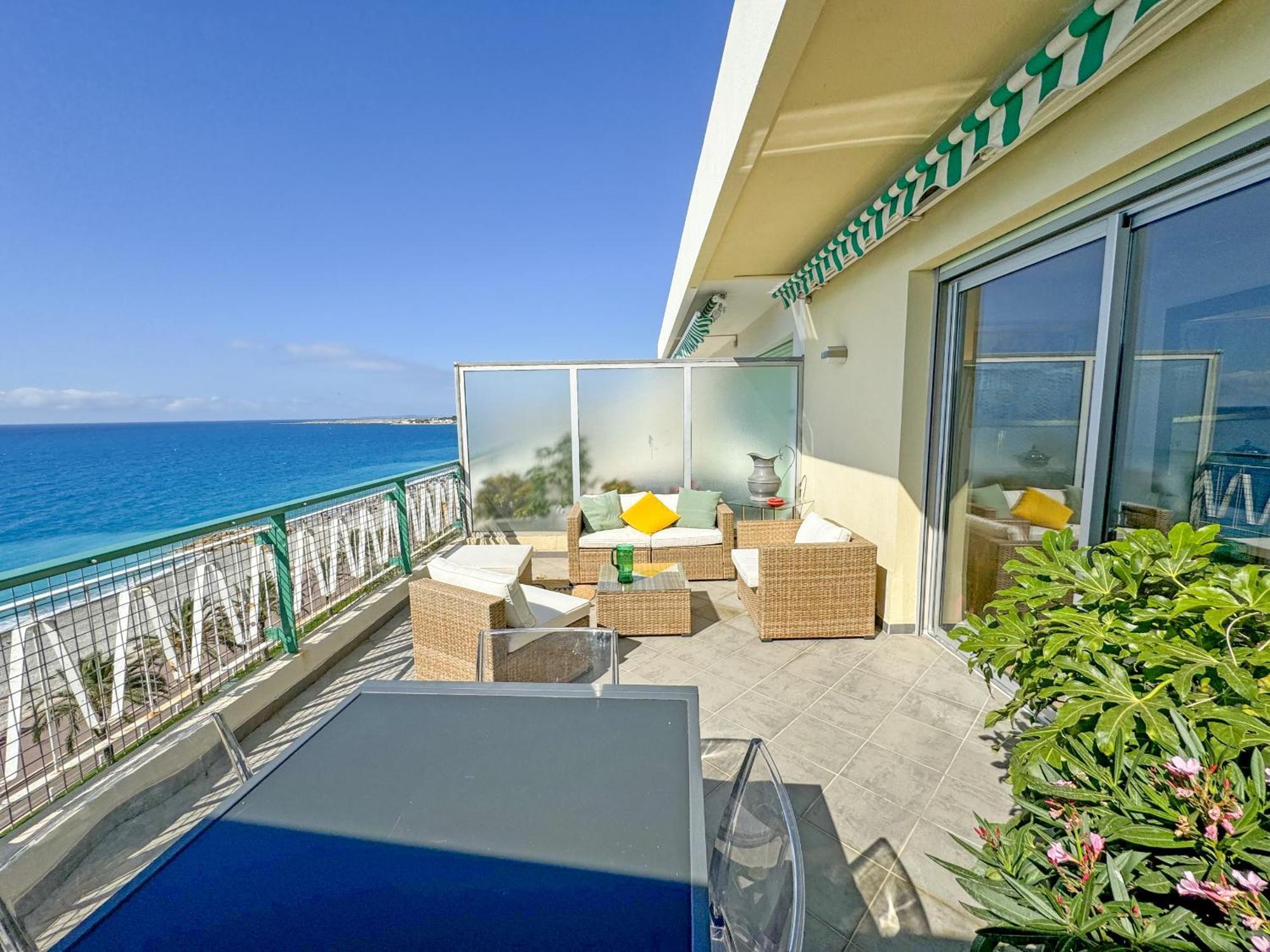 Breathtaking Rooftop Experience On Promenade Nice