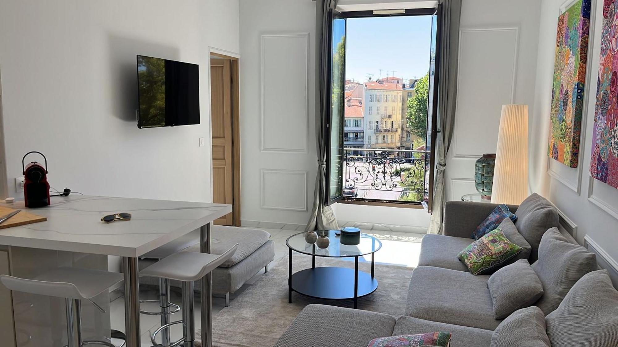 Felix, Luxurious 1 Bedroom In Nice