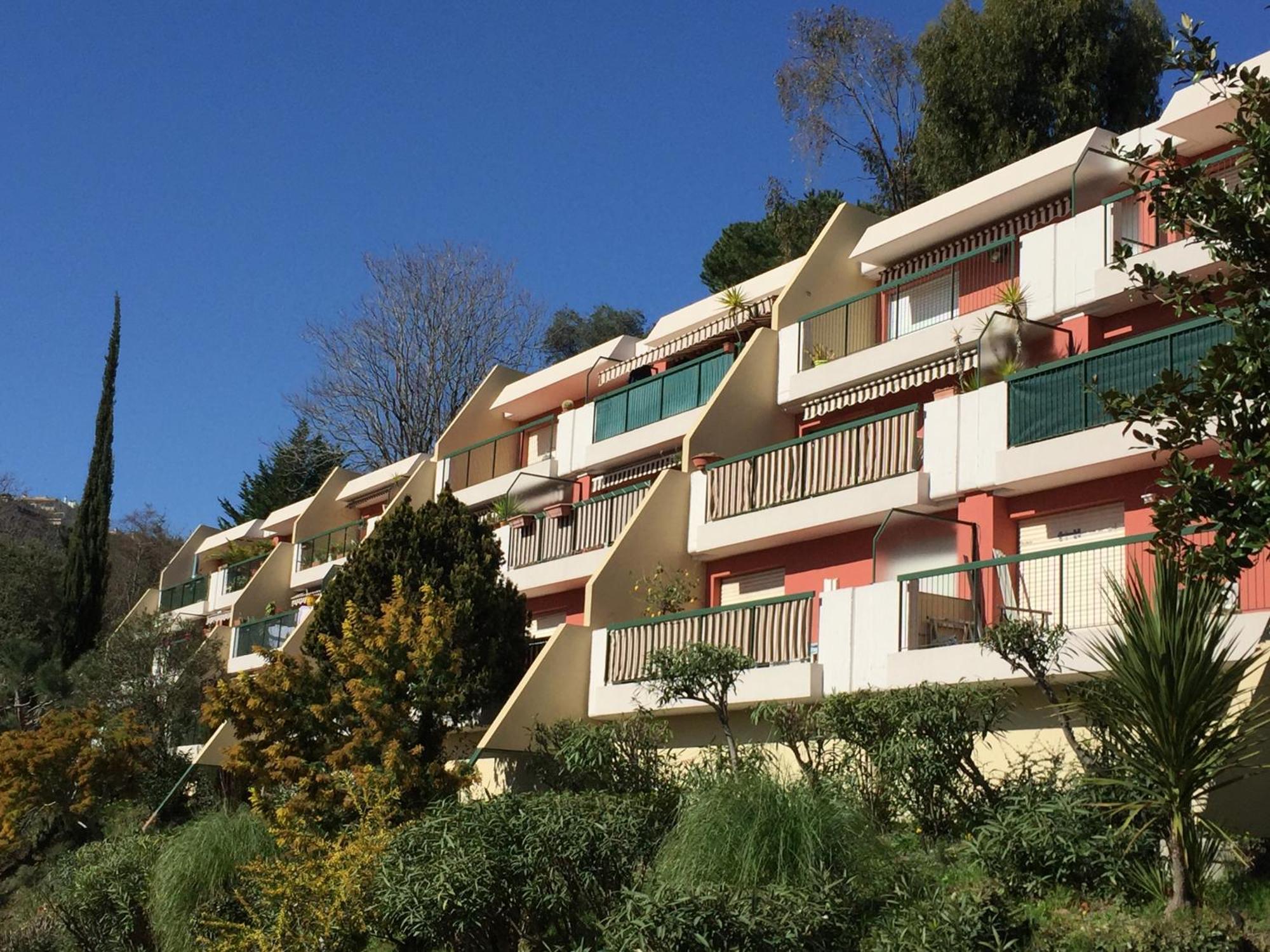 L Olivier - Vue - Clim - Piscine - Tennis - 6p Nice