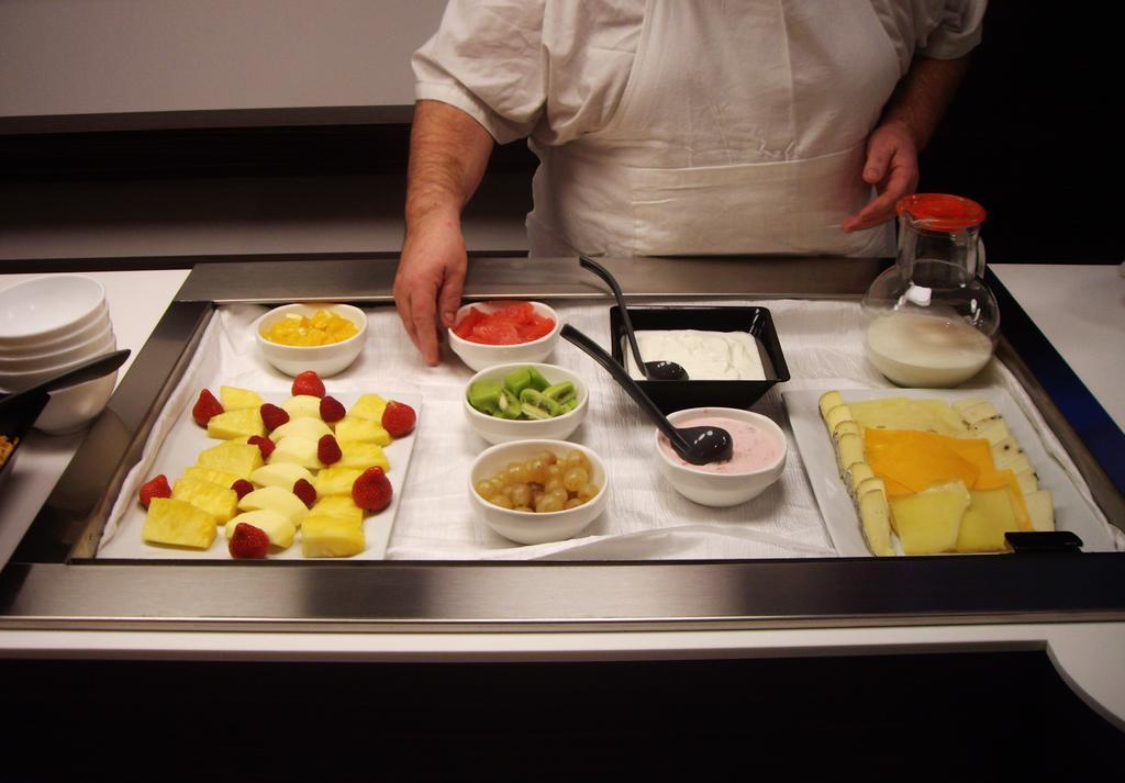 & Monsigny Hotel 3*