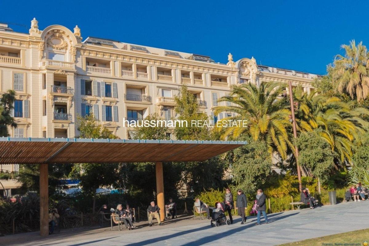 Superbe Hyper Centre Immeuble Standing