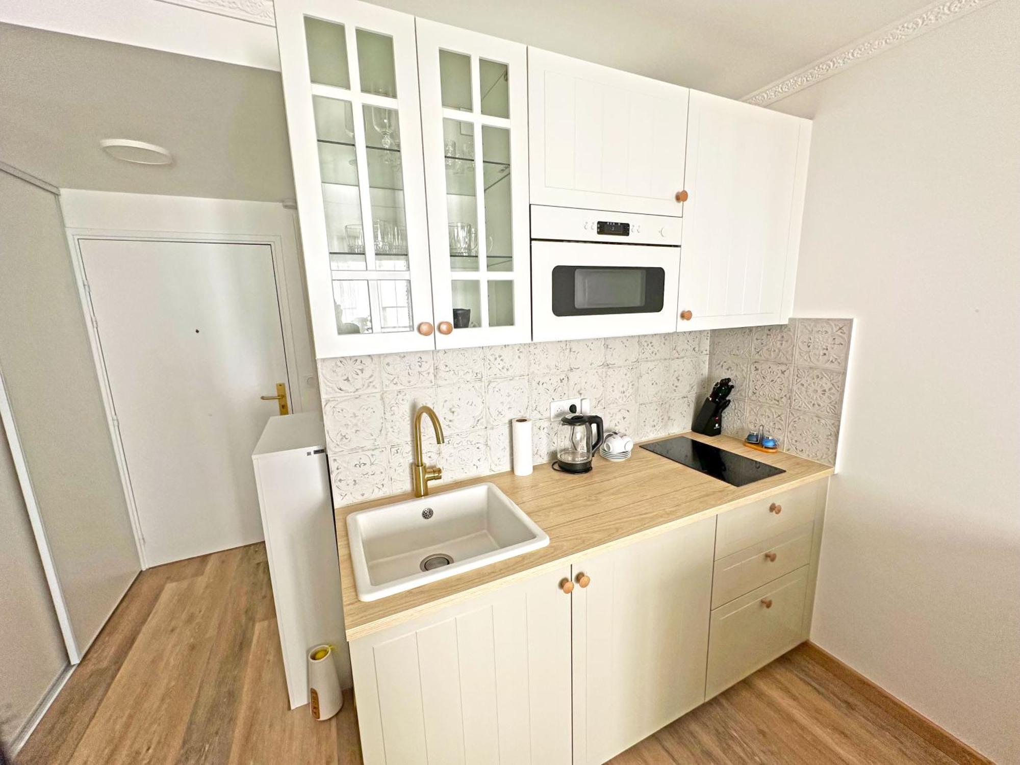 Stunning Rue France Promenade Des Apartment