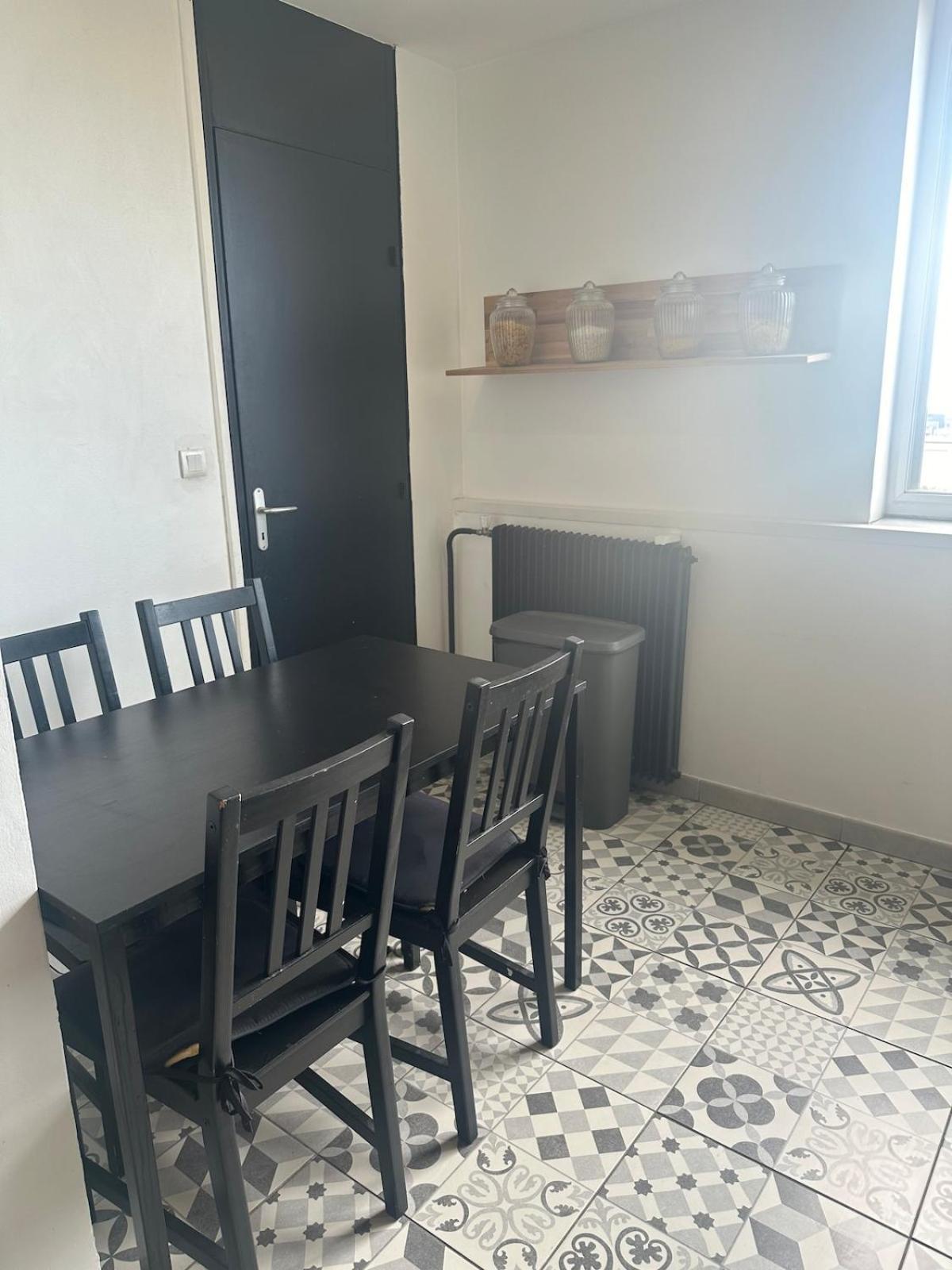 Apartment 4 Pieces A Vue Sur