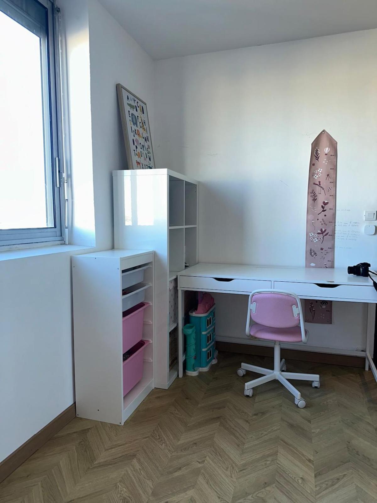4 Pieces A Vue Sur *