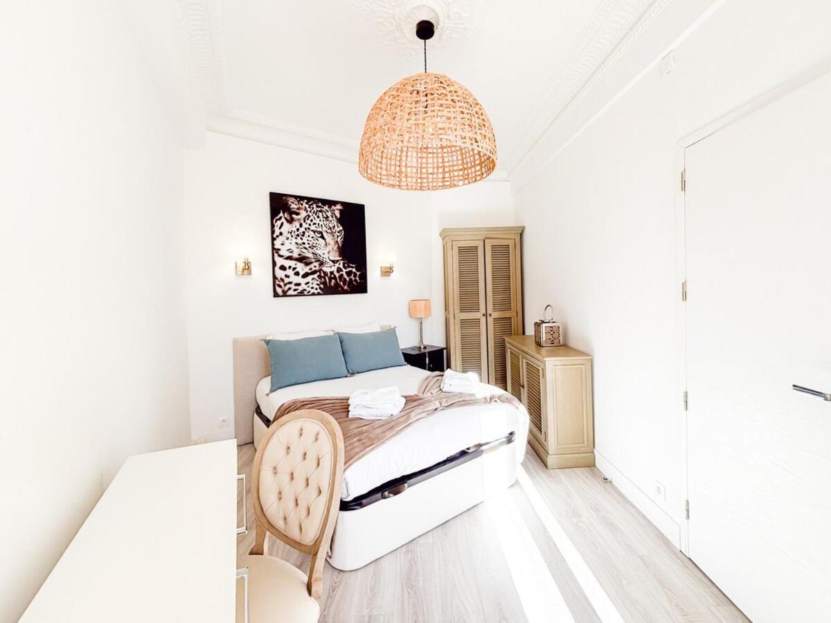 Apartment #12 1bdr Joffre, 5min From Old Town Ac & Wifi Nice