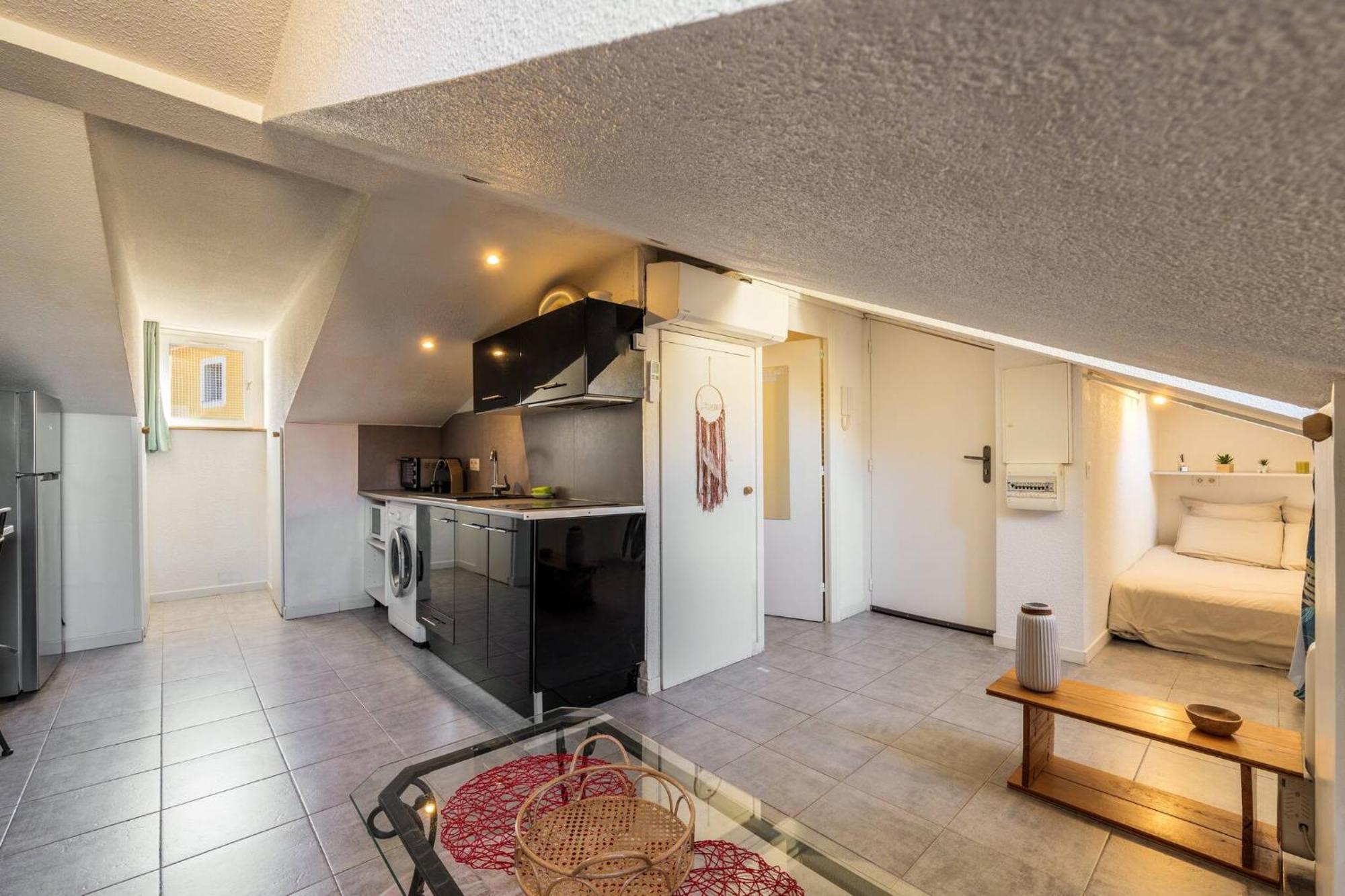 Perchoir Dans La Vieille