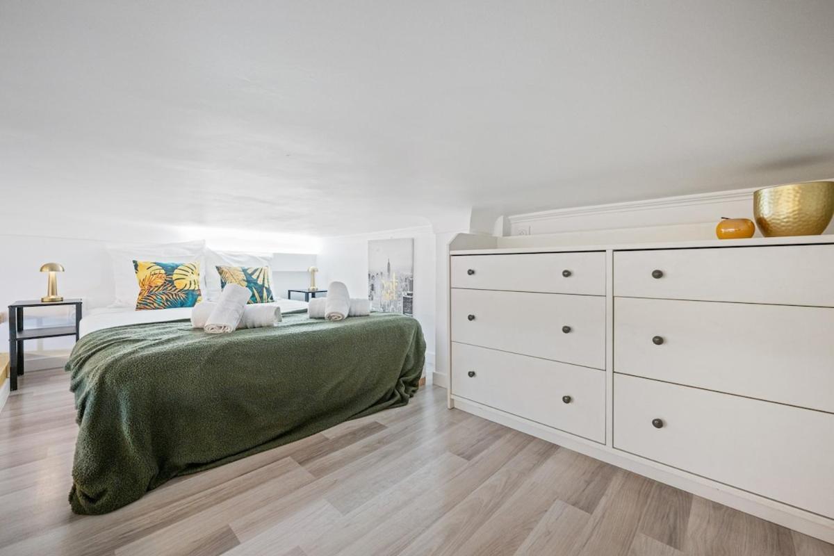 Apartment Bleu Rivage - Magnifique 2p Au Port De - 1 Et 1 Mezzanine Nice