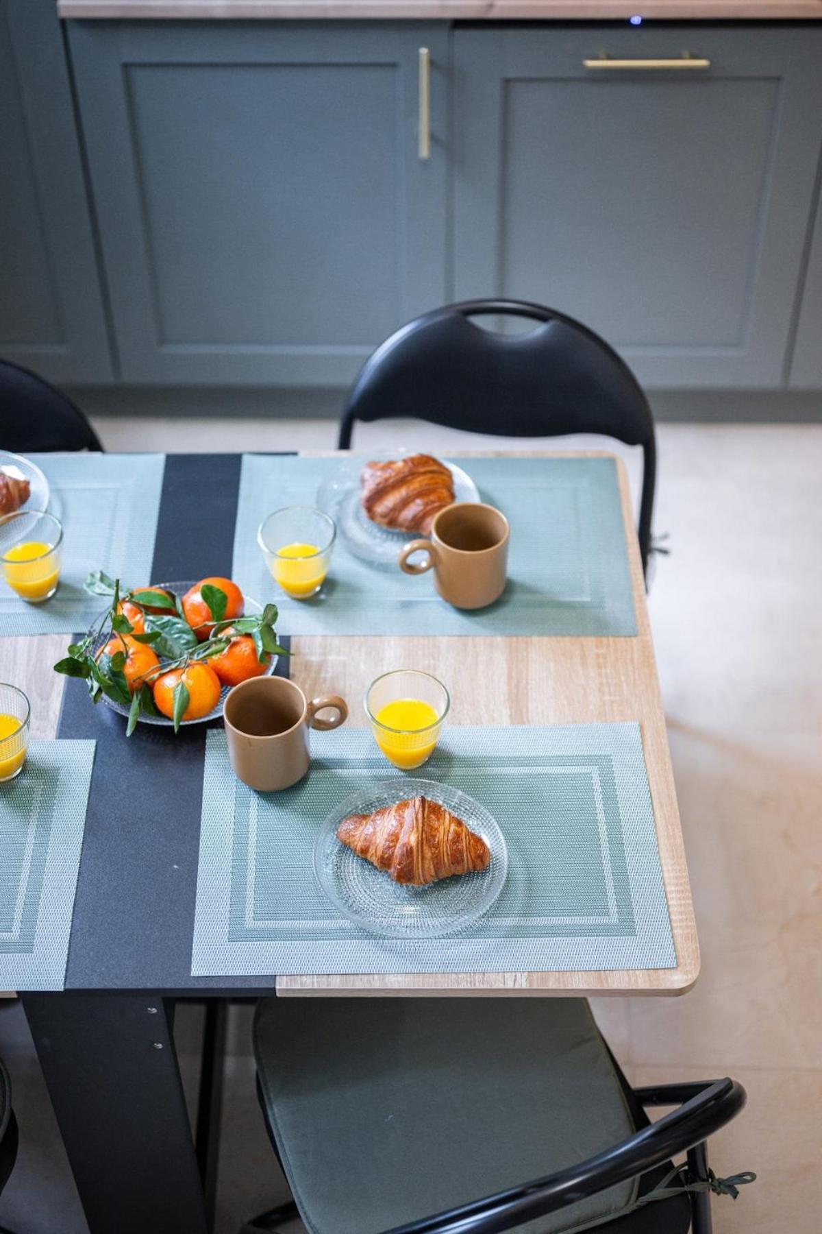 Bleu Rivage - Magnifique 2p Au Port De - 1 Et 1 Mezzanine Nice