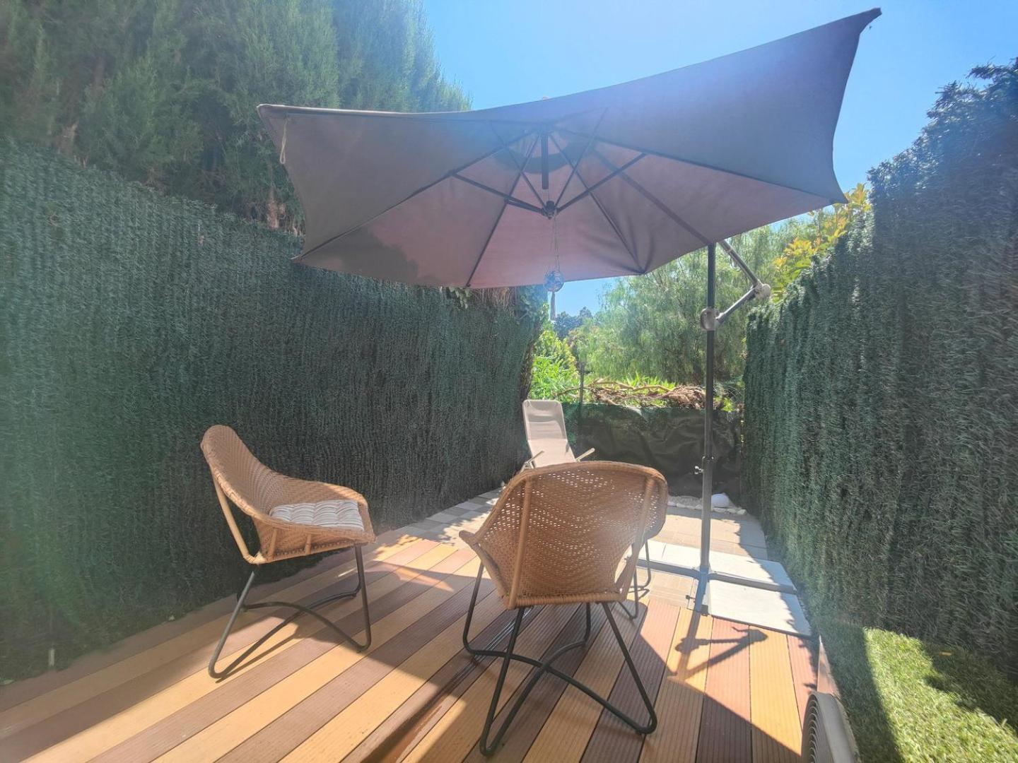 - Terrasse Et Jardinet - Piscine *