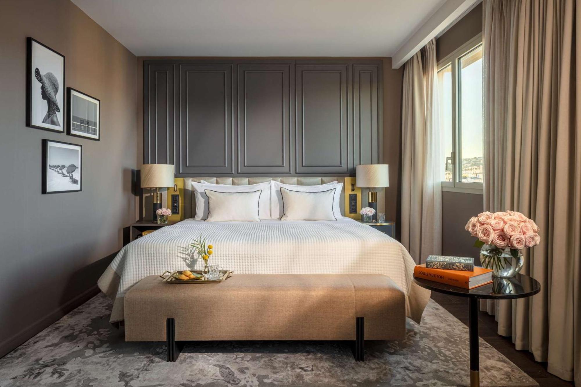 Hotel Anantara Plaza - A Leading Of The World 5*