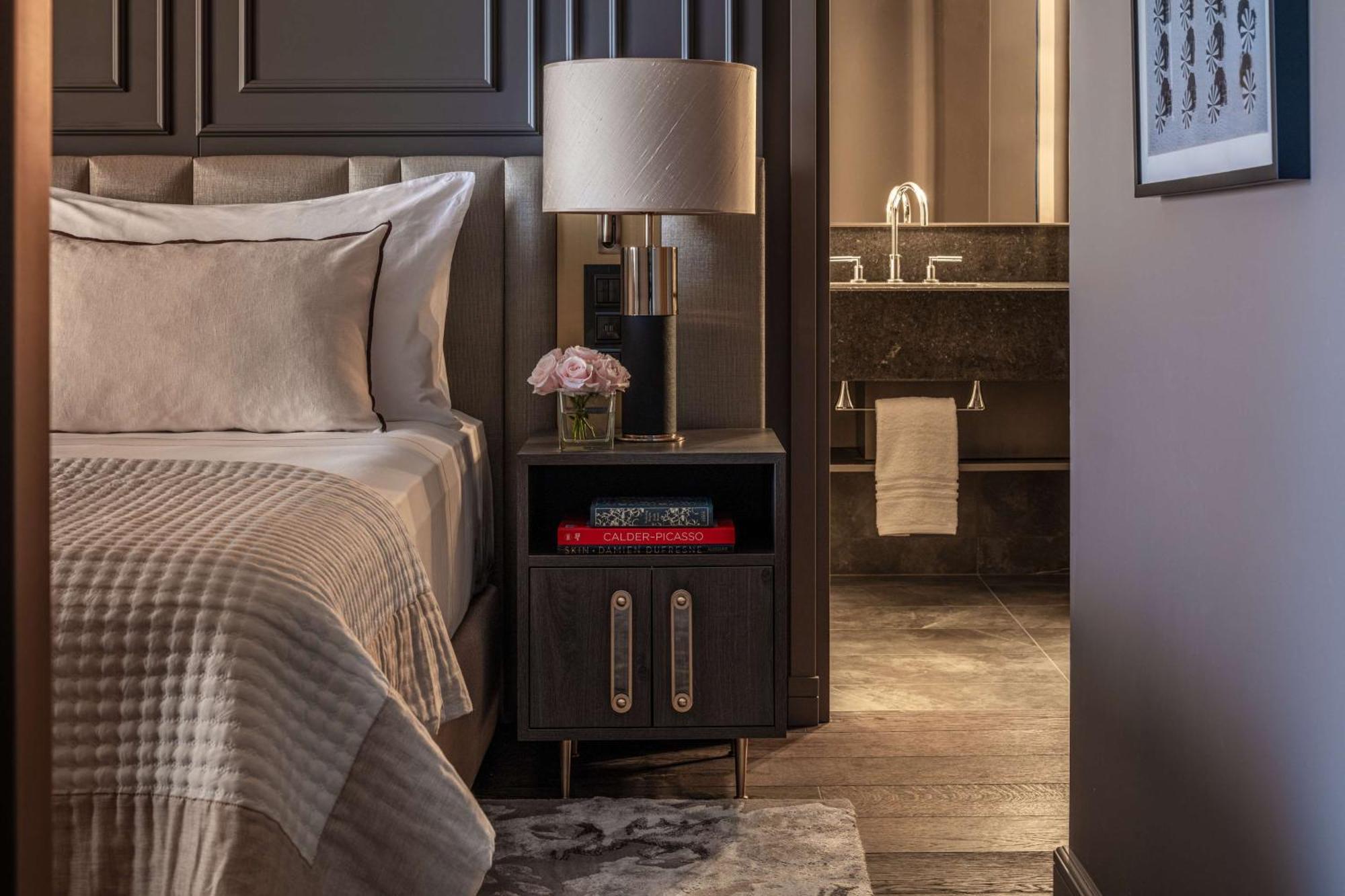 Hotel Anantara Plaza - A Leading Of The World 5*
