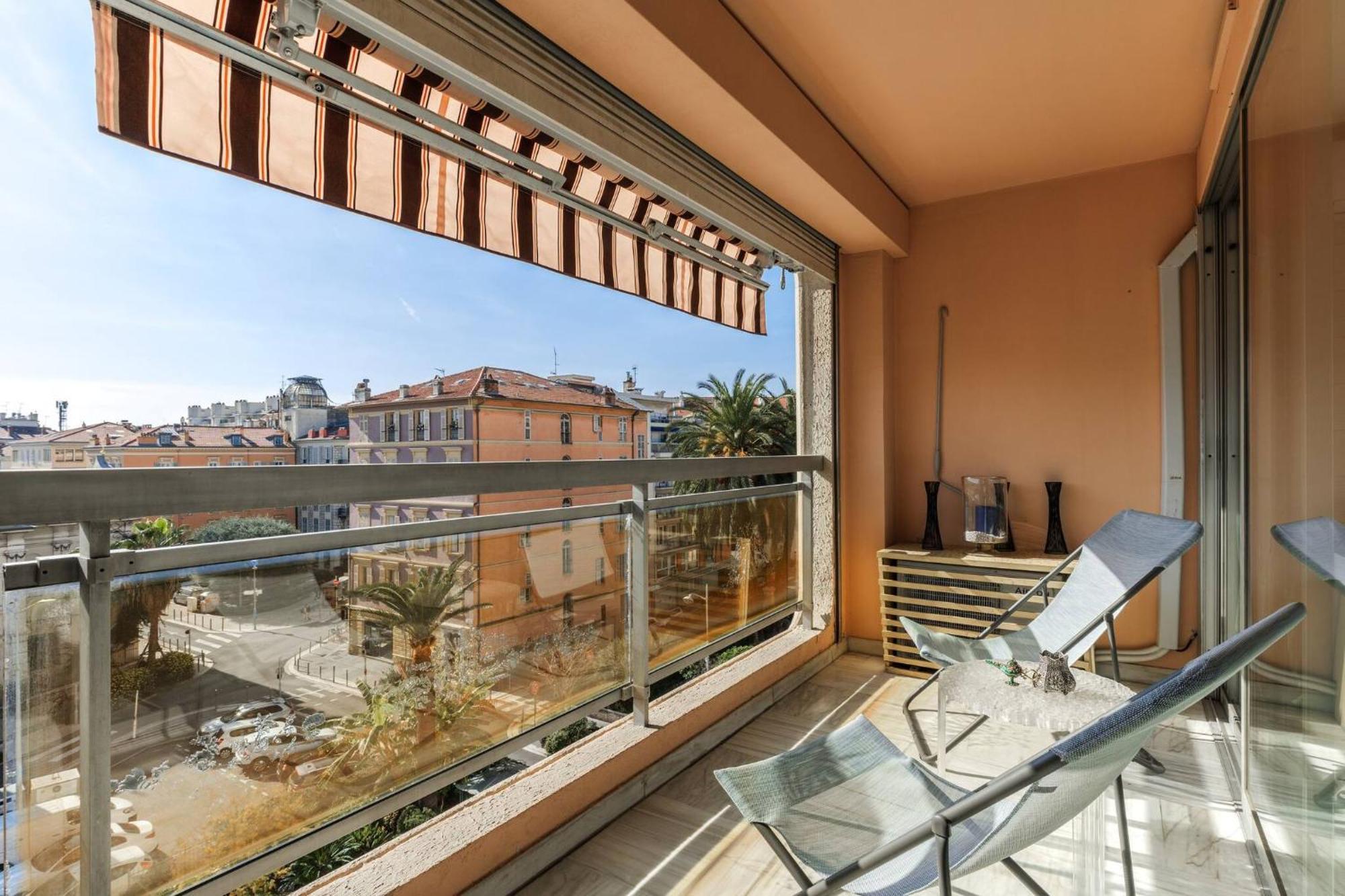 Apartment Jolie Avec Belle Terrasse Ensoleillee Nice
