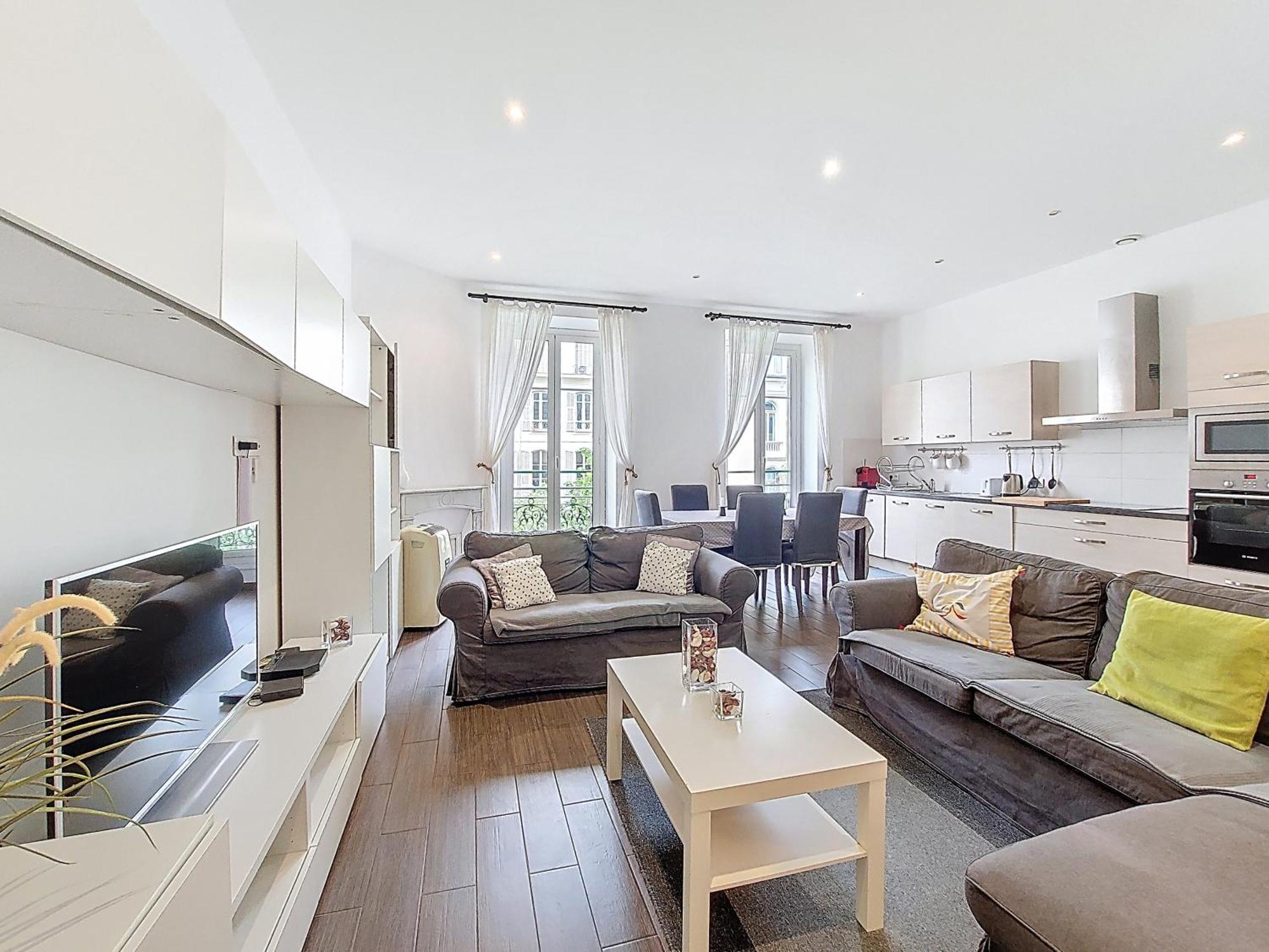 Nestor&jeeves - Dolce Master - Jean Medecin Apartment