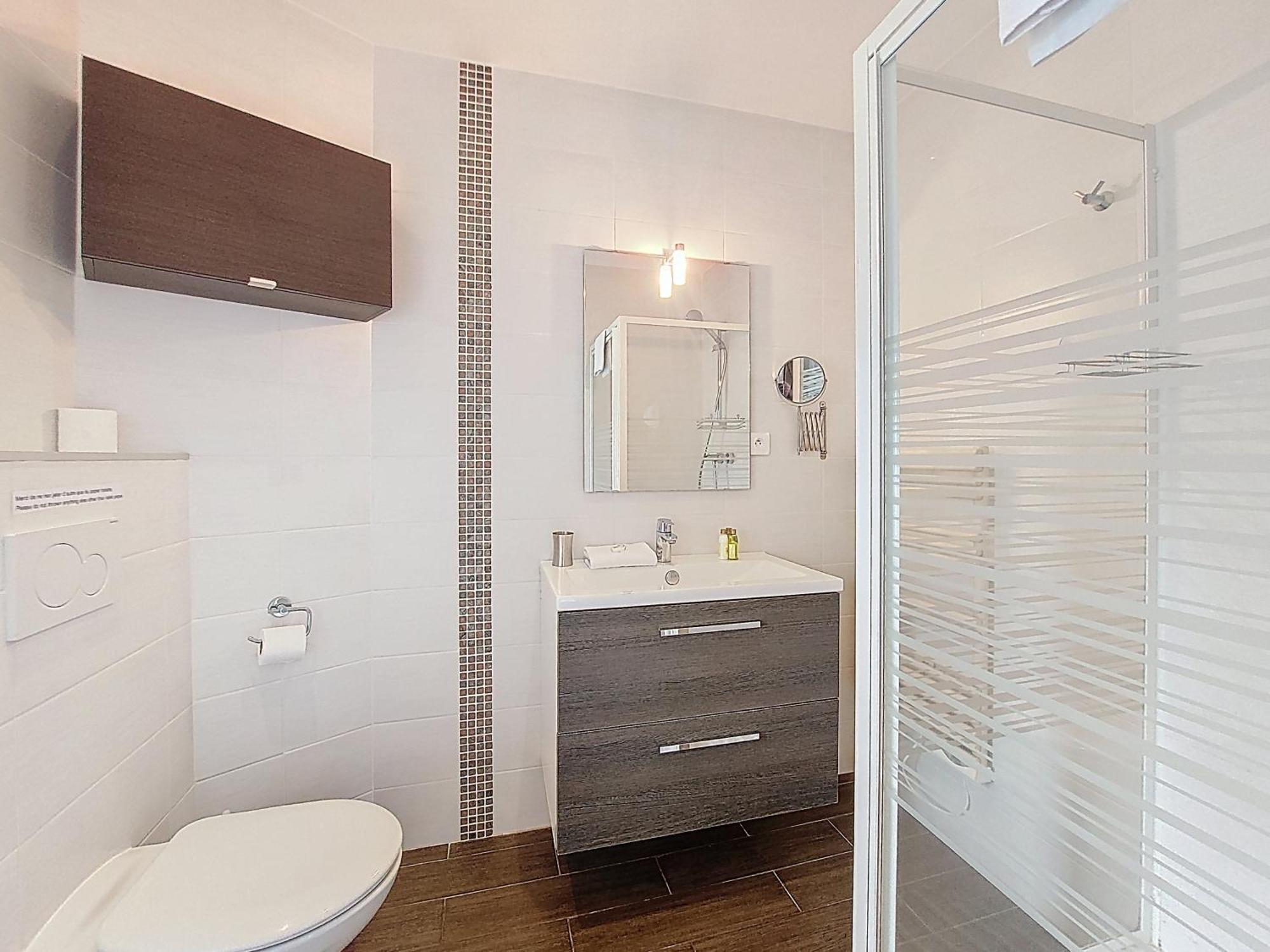 Nestor&jeeves - Dolce Master - Jean Medecin